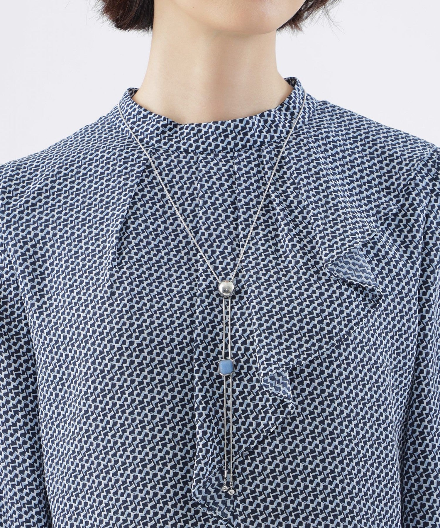 2211-U1V0831790__,90,