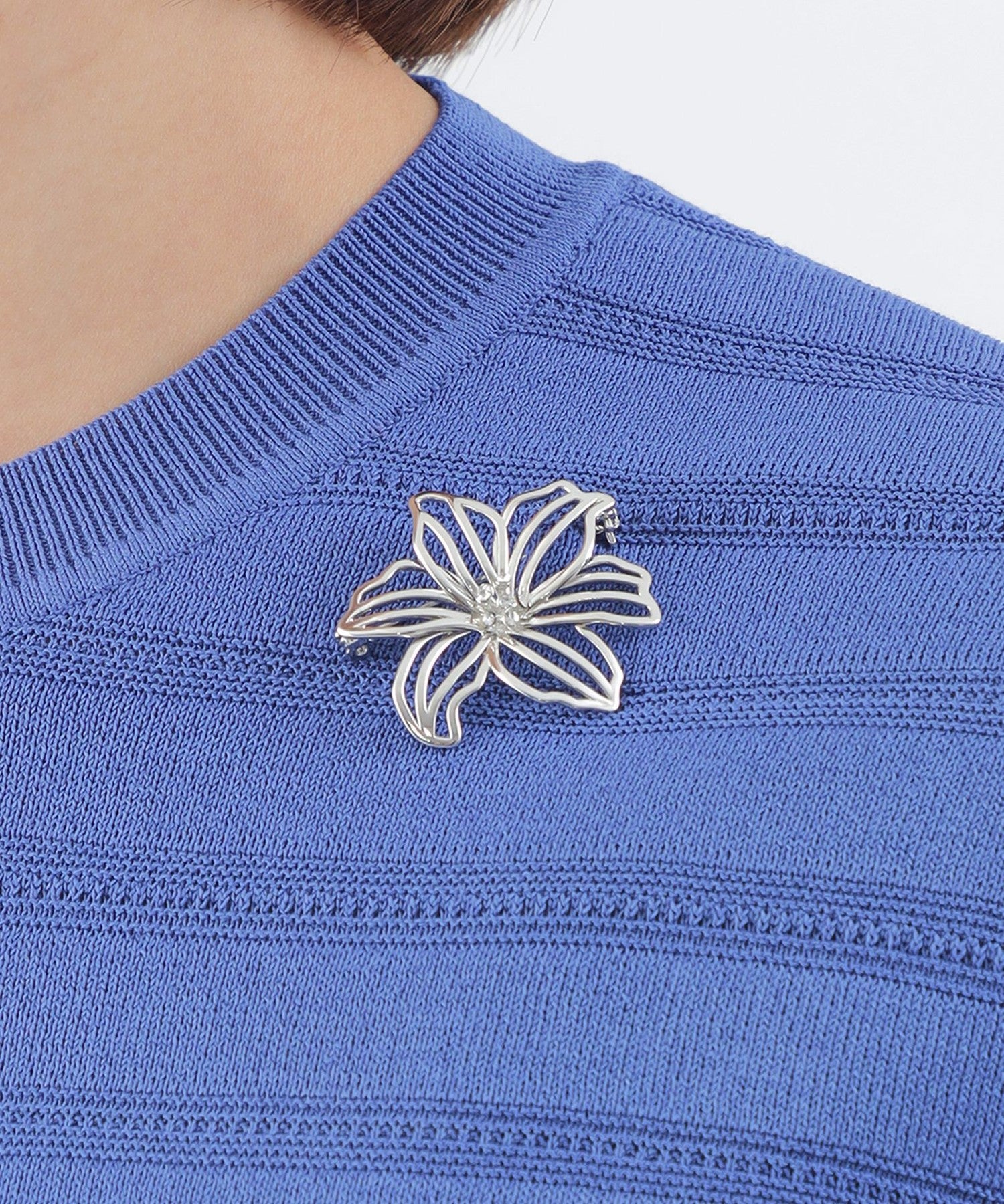 2211-U1V0932190__,90,