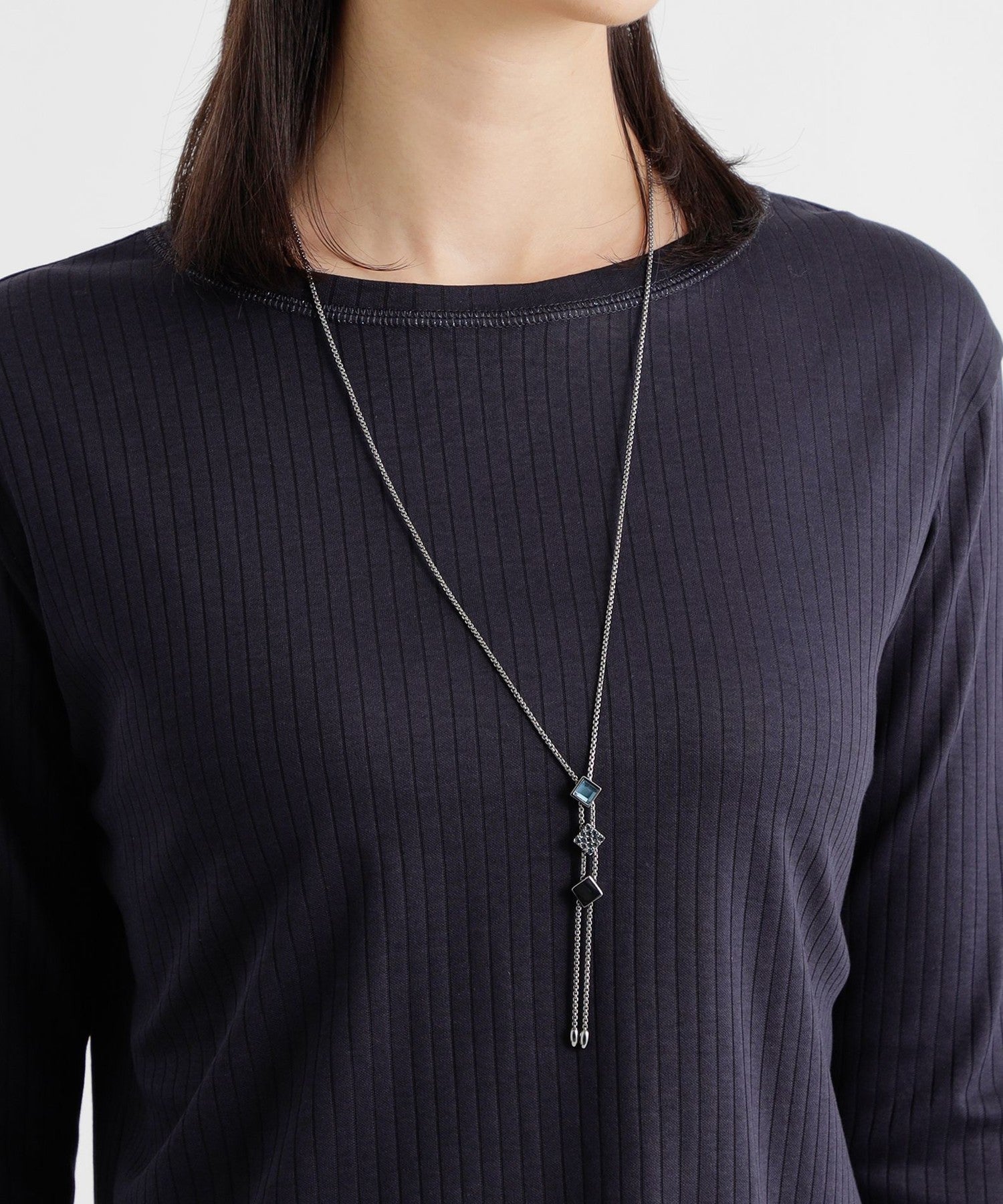 2211-U1V0972109__,09,