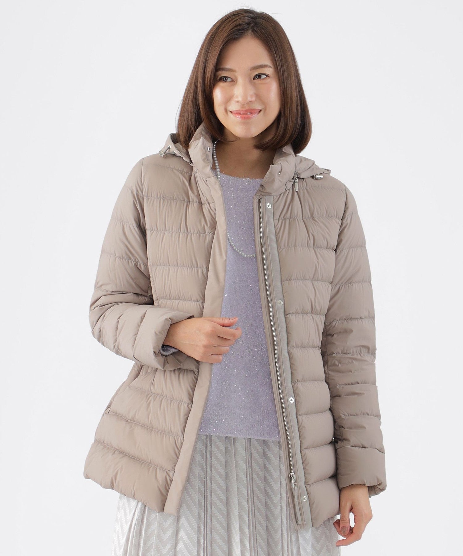 2212-U3A0645042__,42,