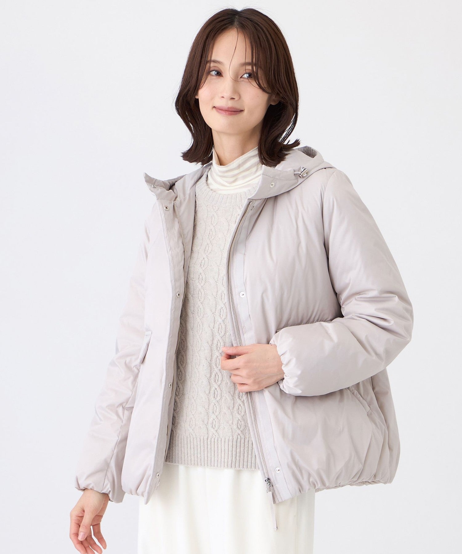 2212-U3A0966207__,07,