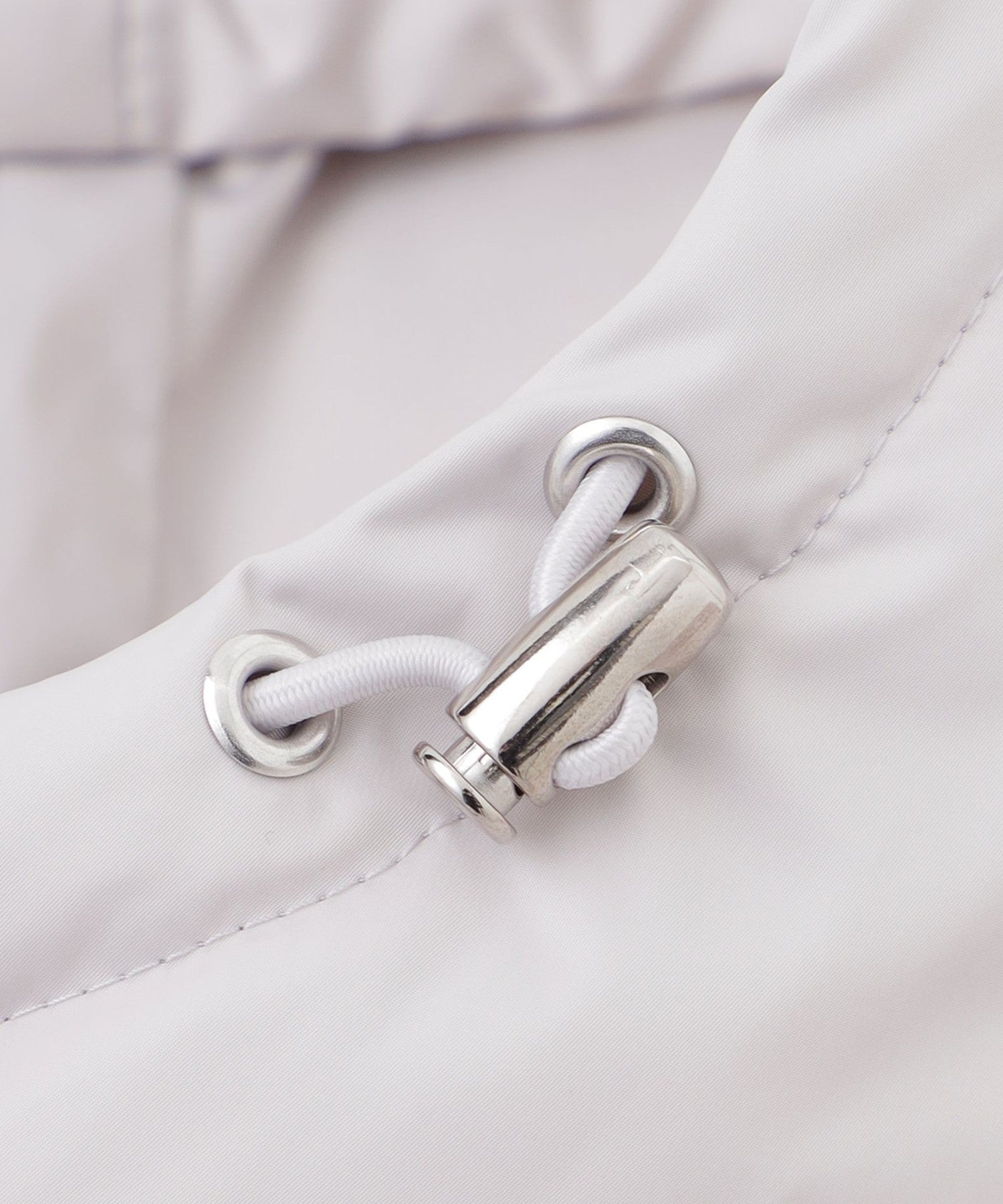 2212-U3A0966207__P,07,