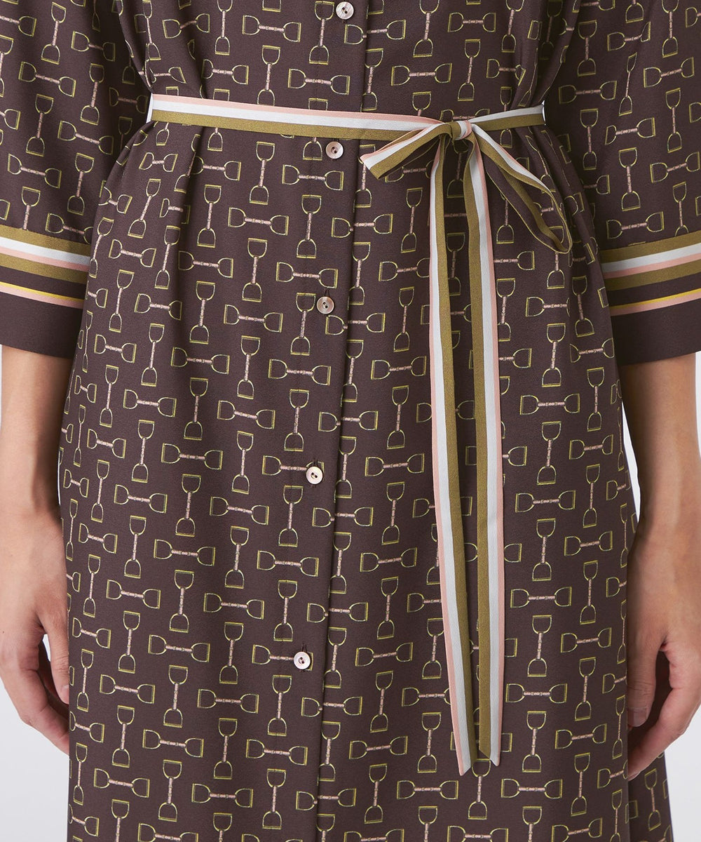 L】【ウォッシャブル】ビットプリントデシンワンピース