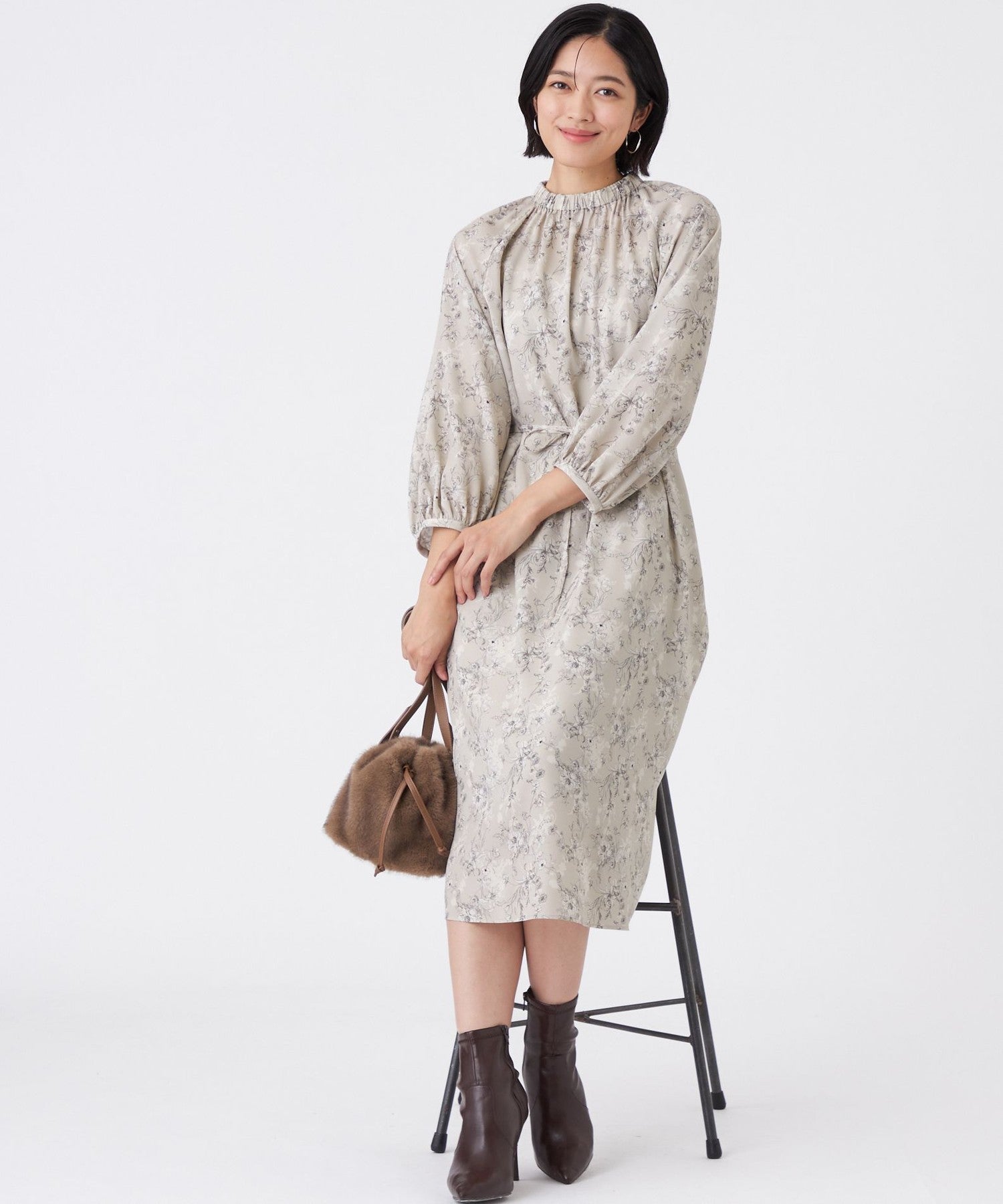 2212-U3J0865356__I,56,