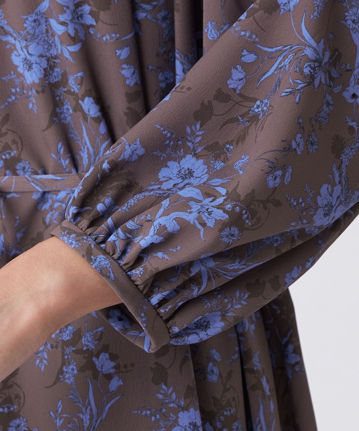 2212-U3J0865356__O,56,