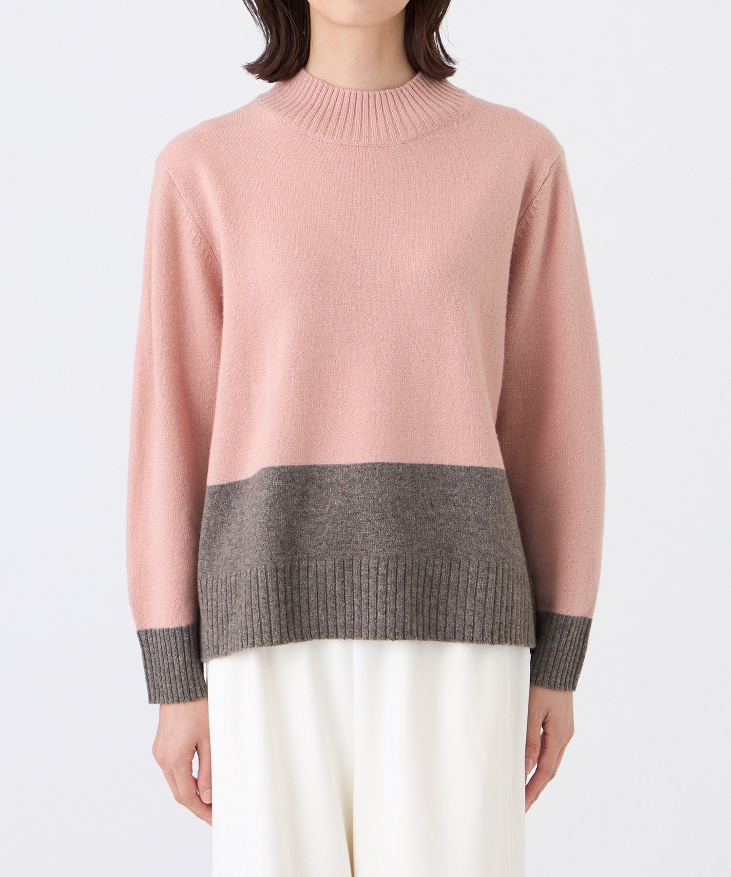 2212-U3N2566512__J,12,