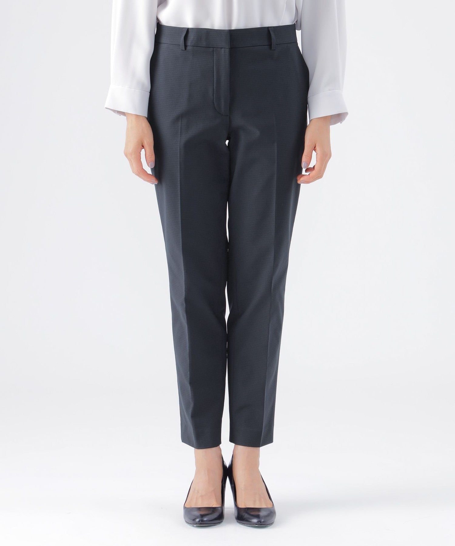 2212-U3R0341028__J,28,