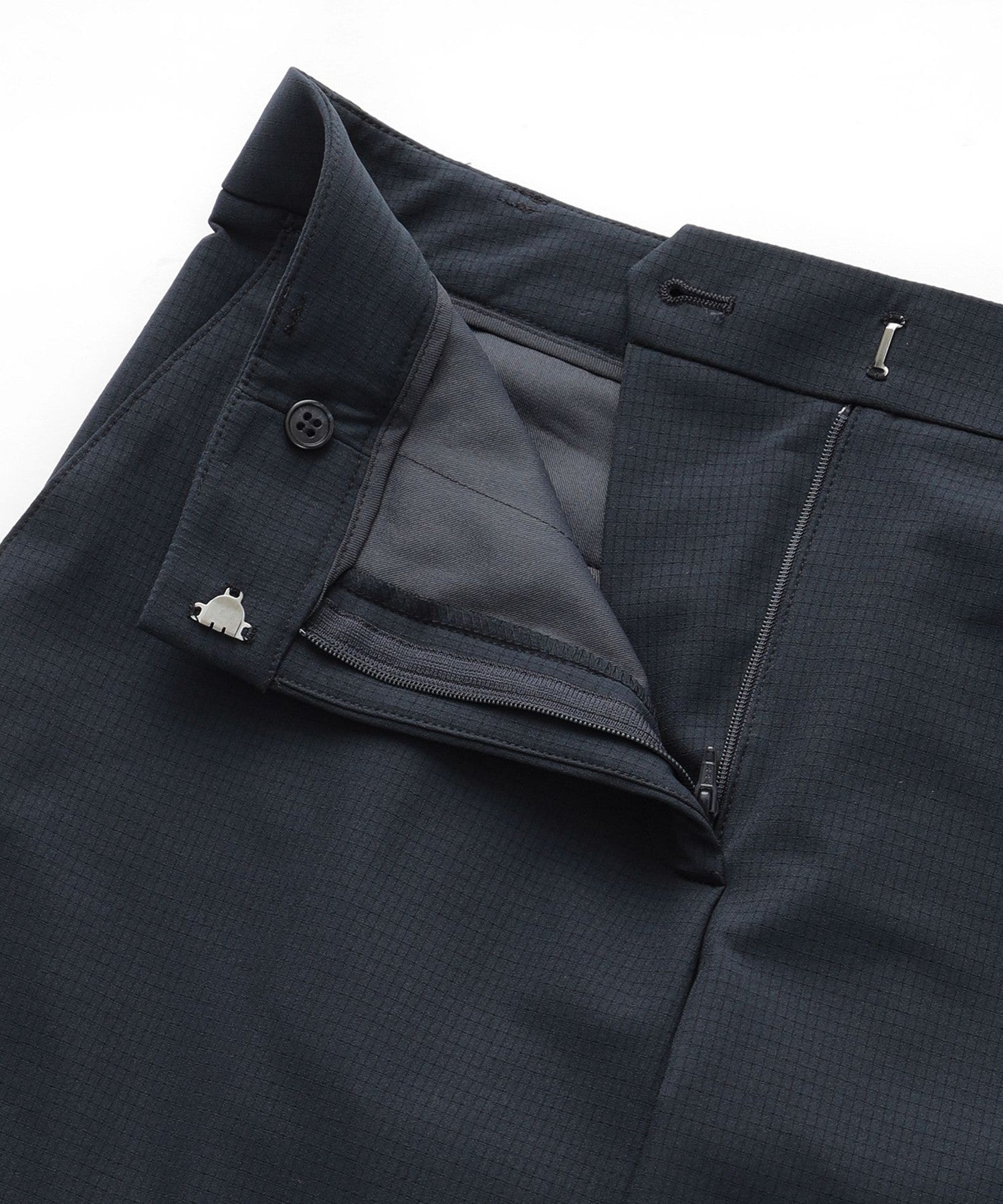 2212-U3R0341028__N,28,