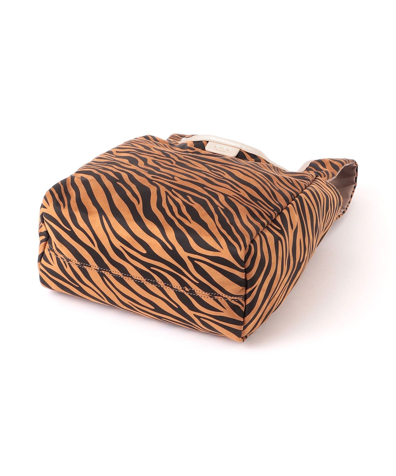 2213-U511062094__V,94,