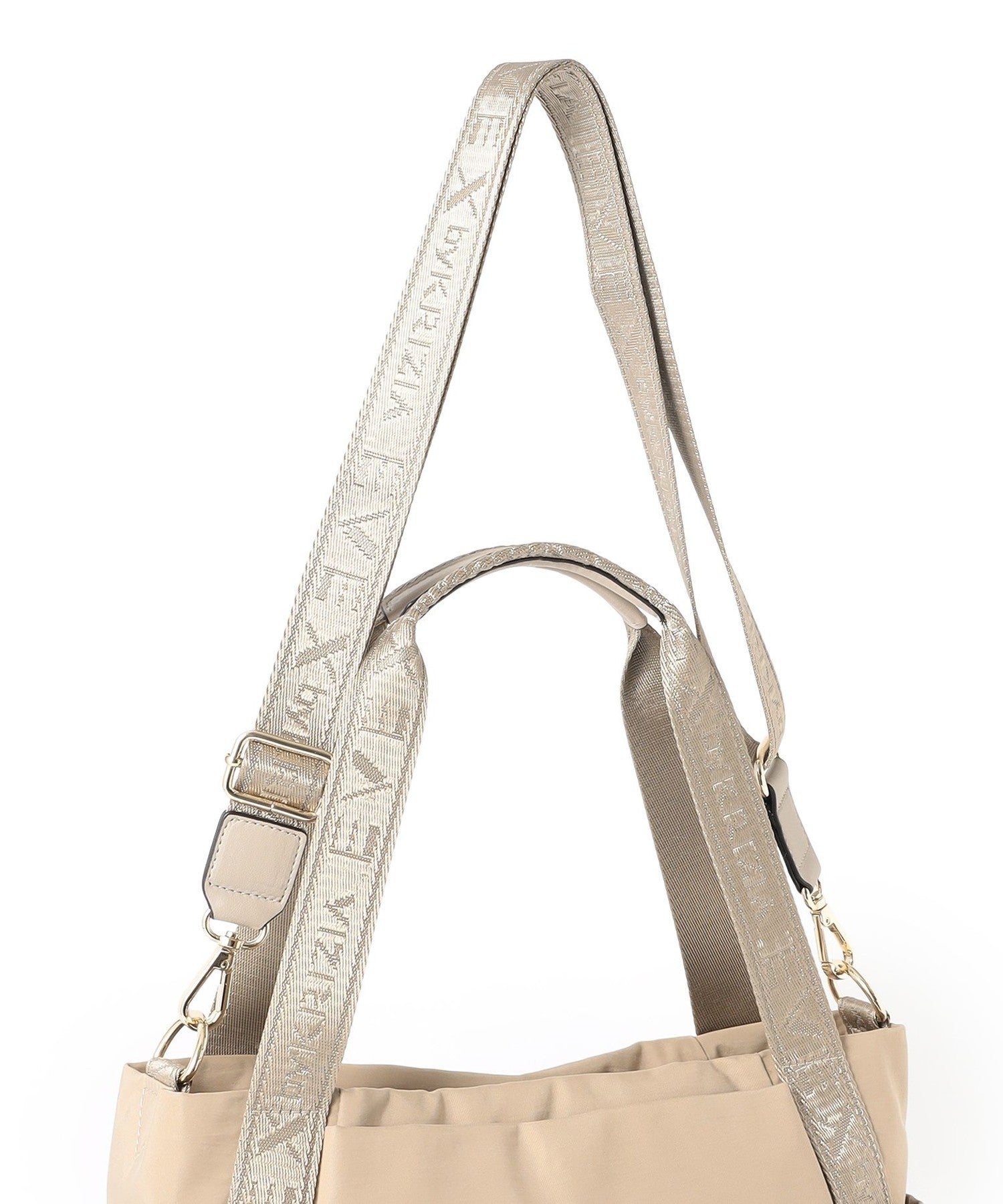 2213-U511652440__Q,40,