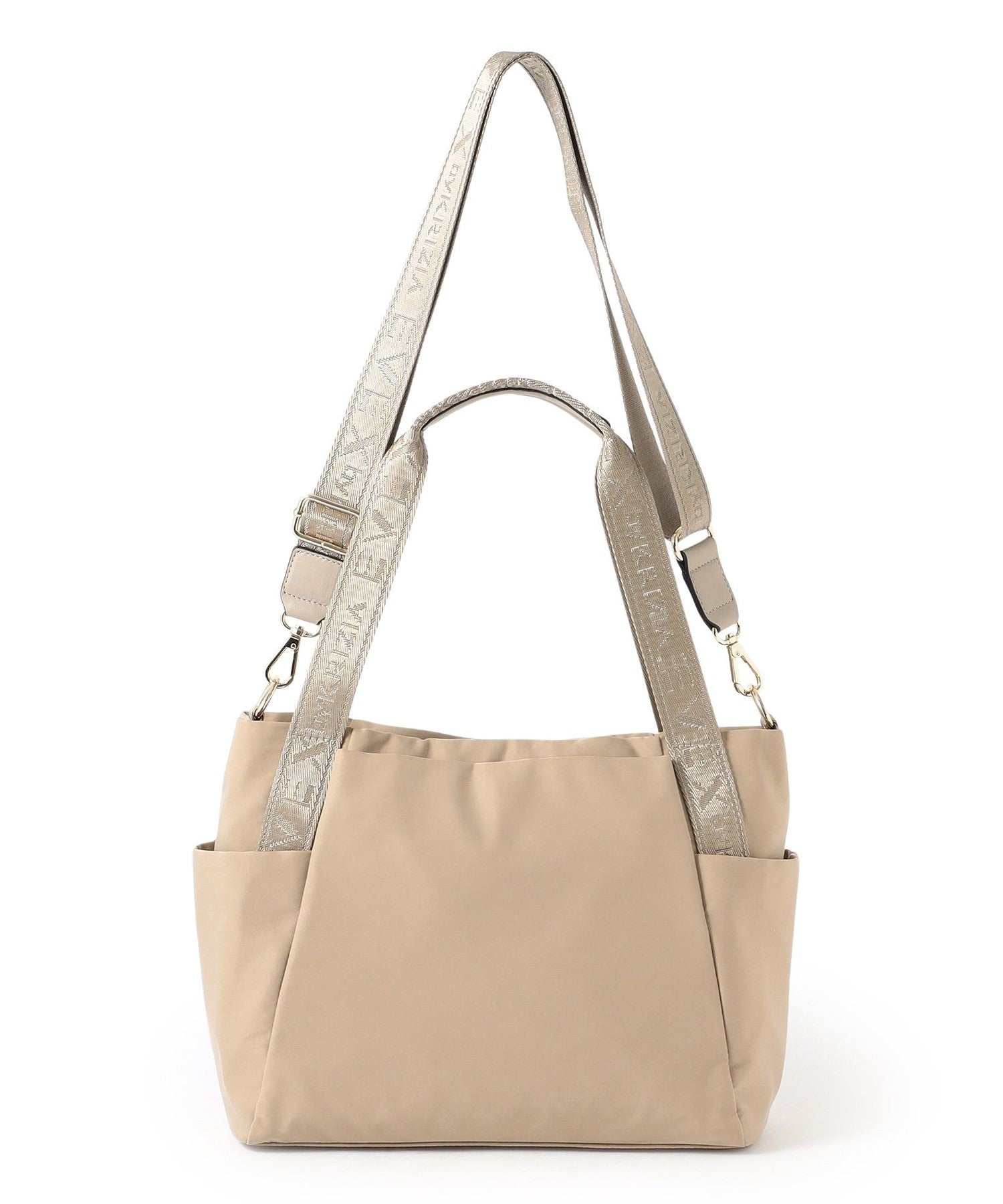 2213-U511652440__T,40,