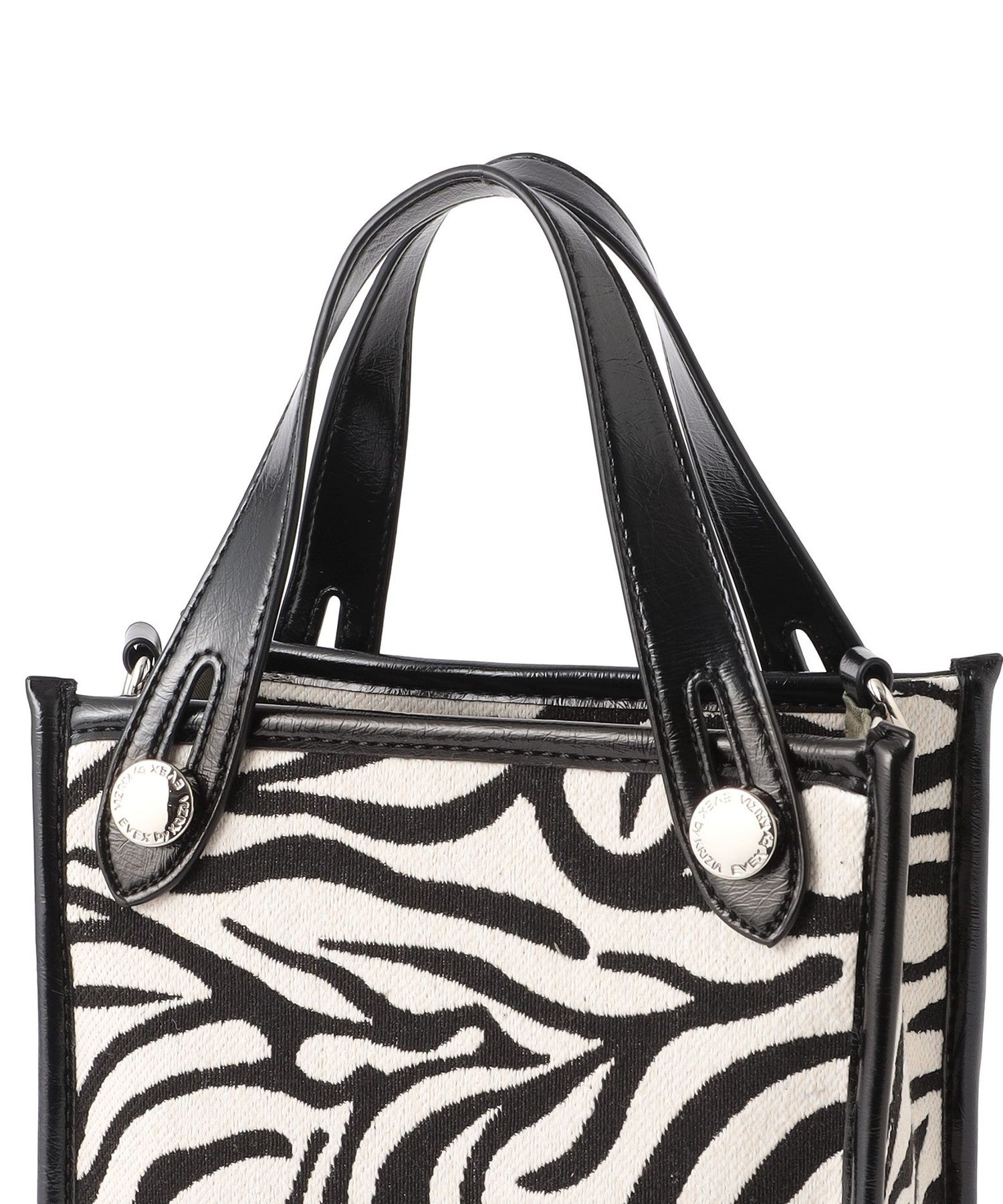 2213-U511762509__Q,09,