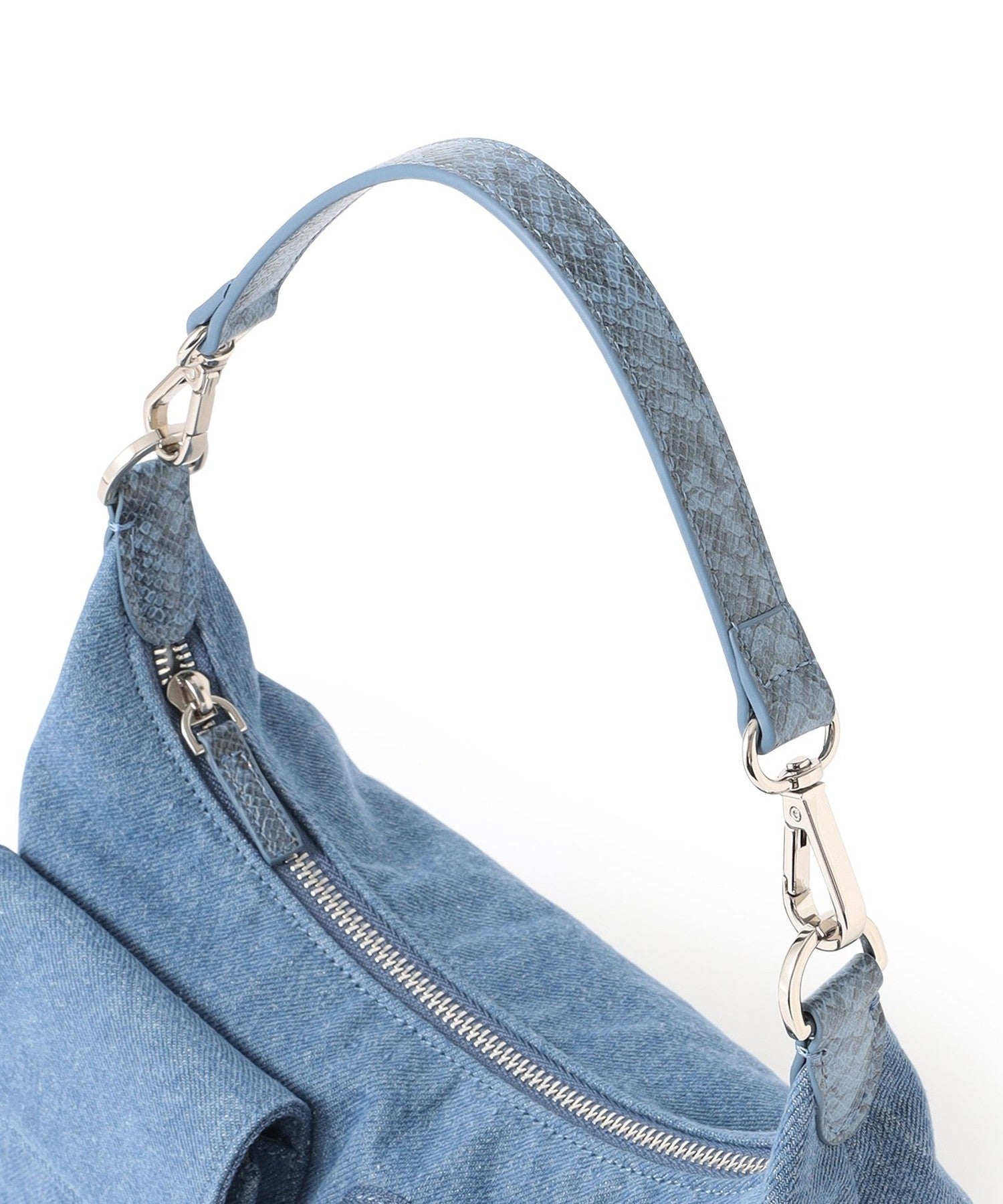 2213-U511952624__P,24,