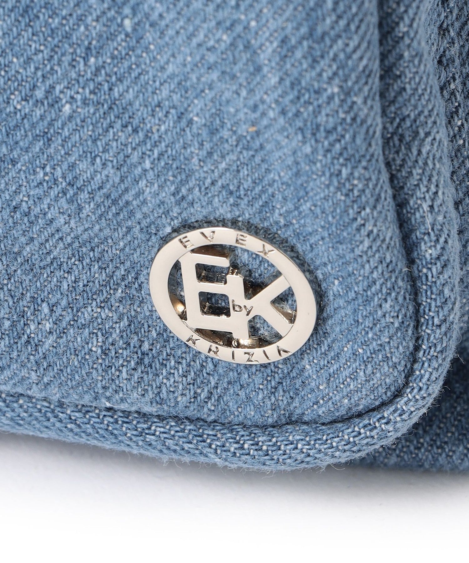 2213-U511952624__R,24,