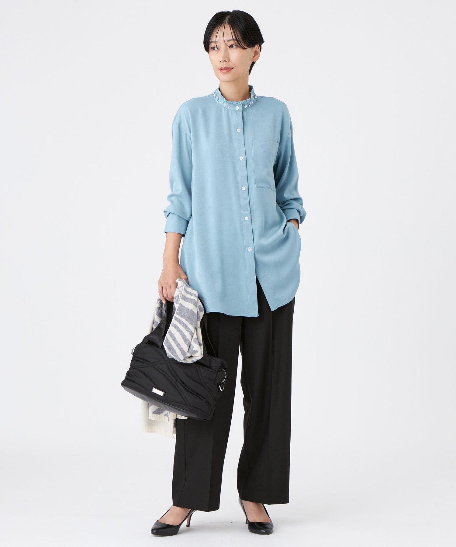 2213-U511962740__J,40,