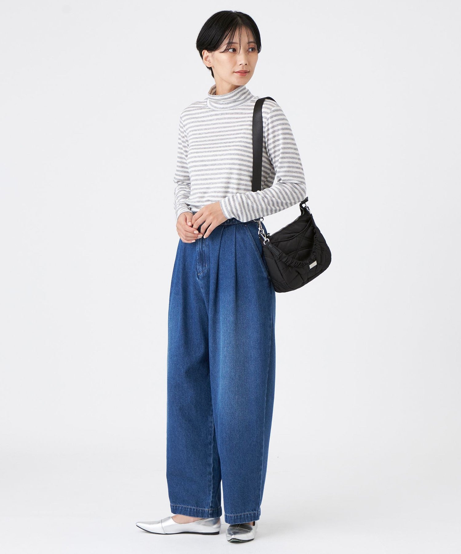 2213-U512062740__J,40,