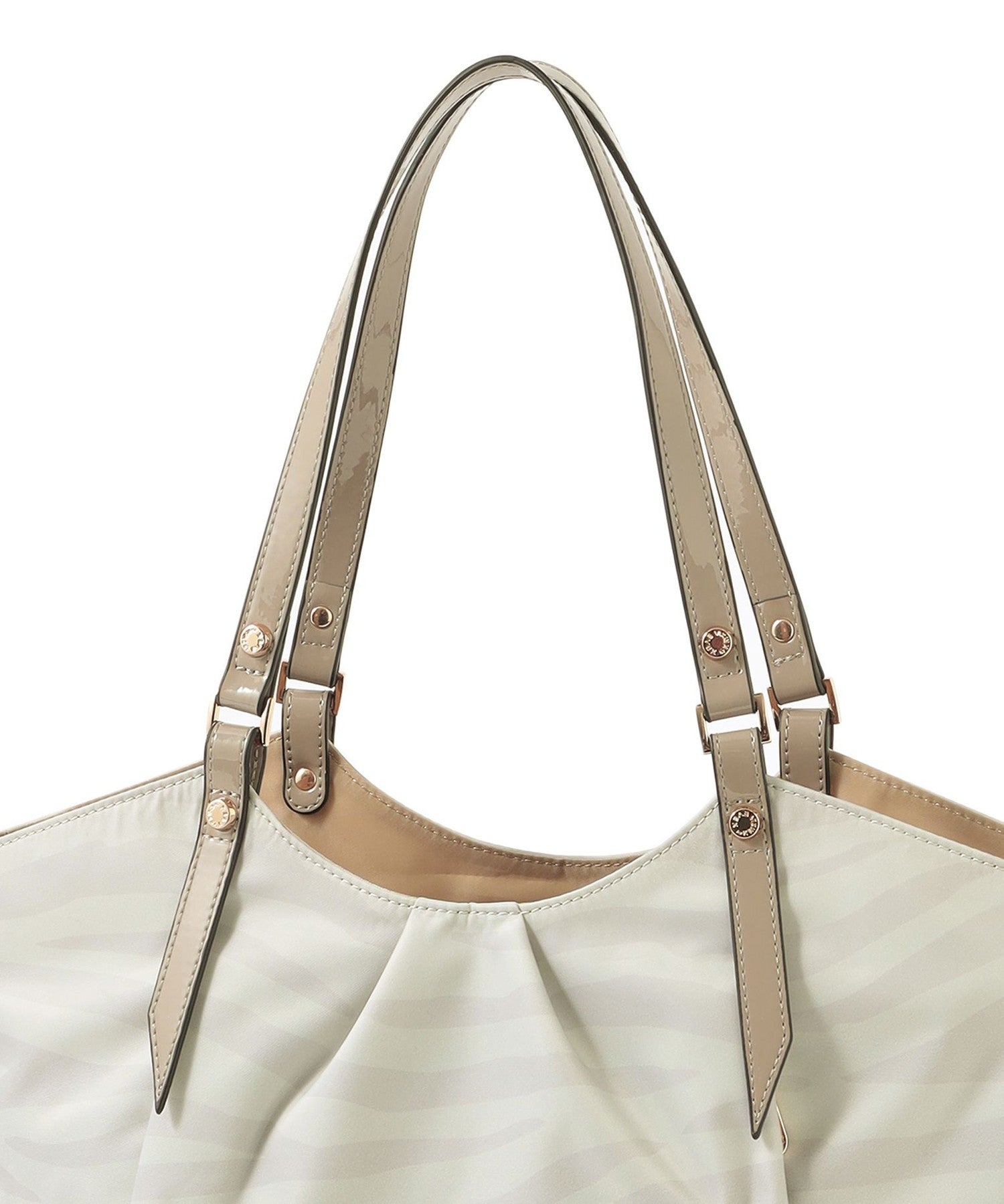 2213-U512152840__Q,40,