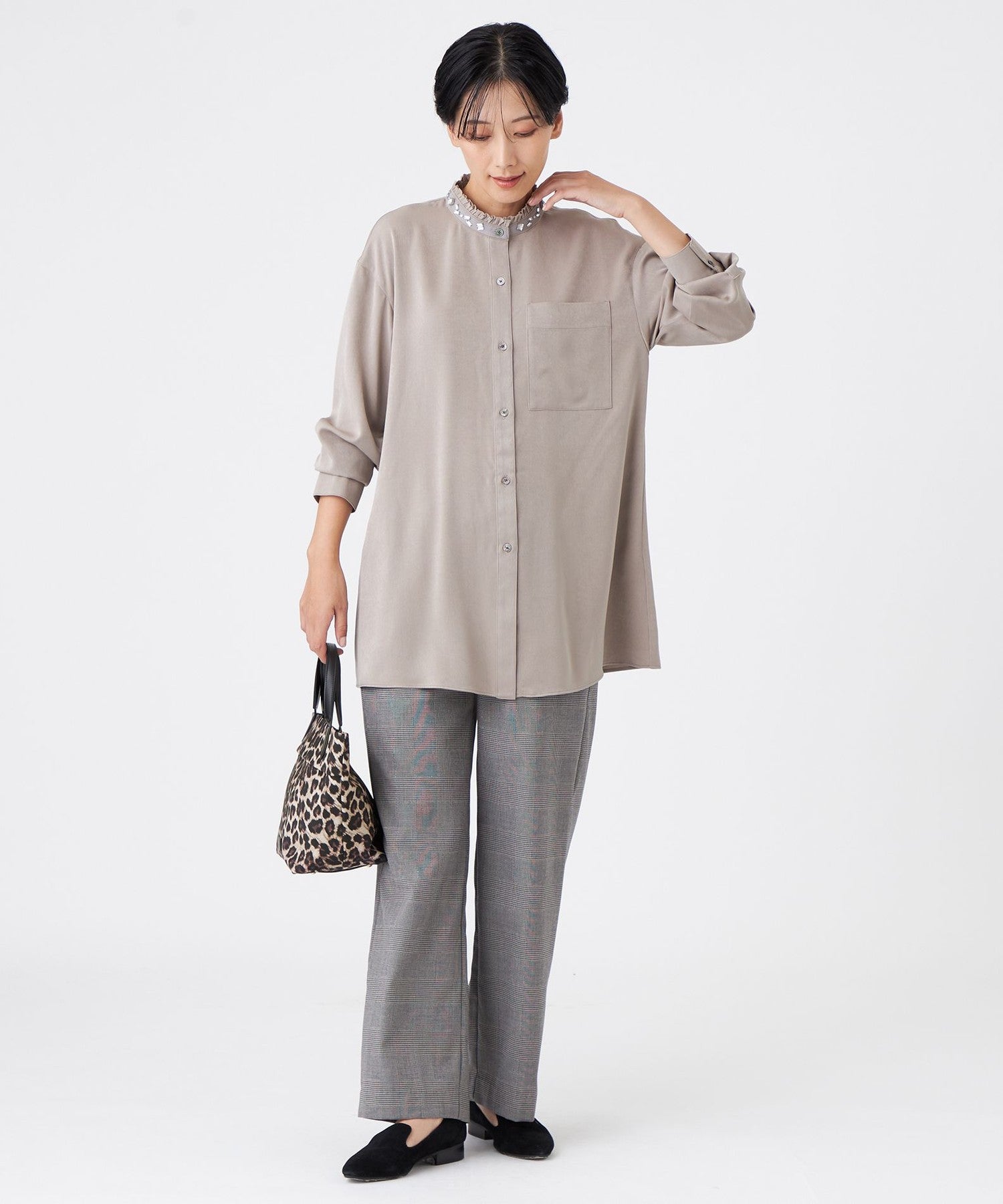 2213-U512162840__J,40,