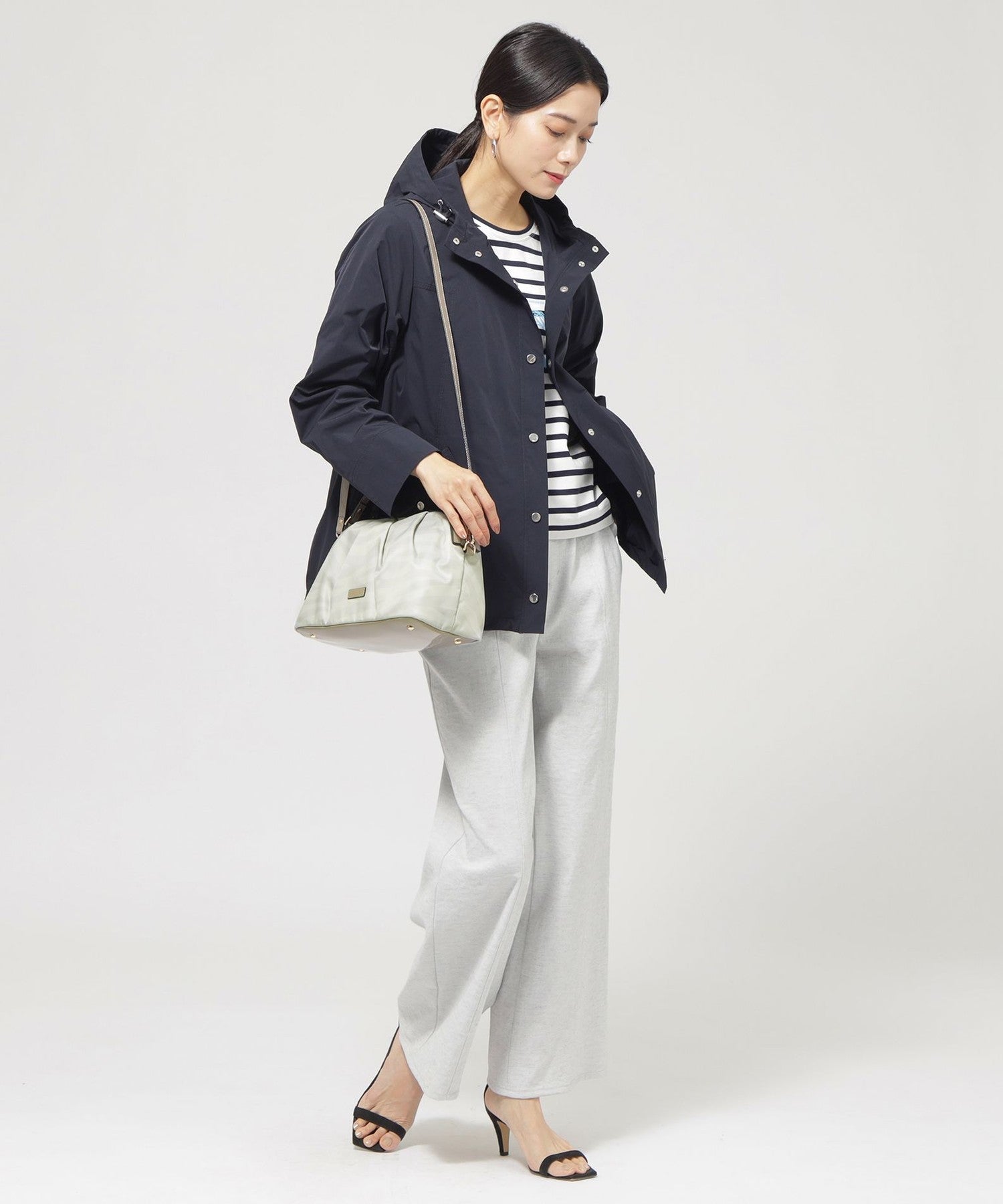 2213-U512252809__M,09,