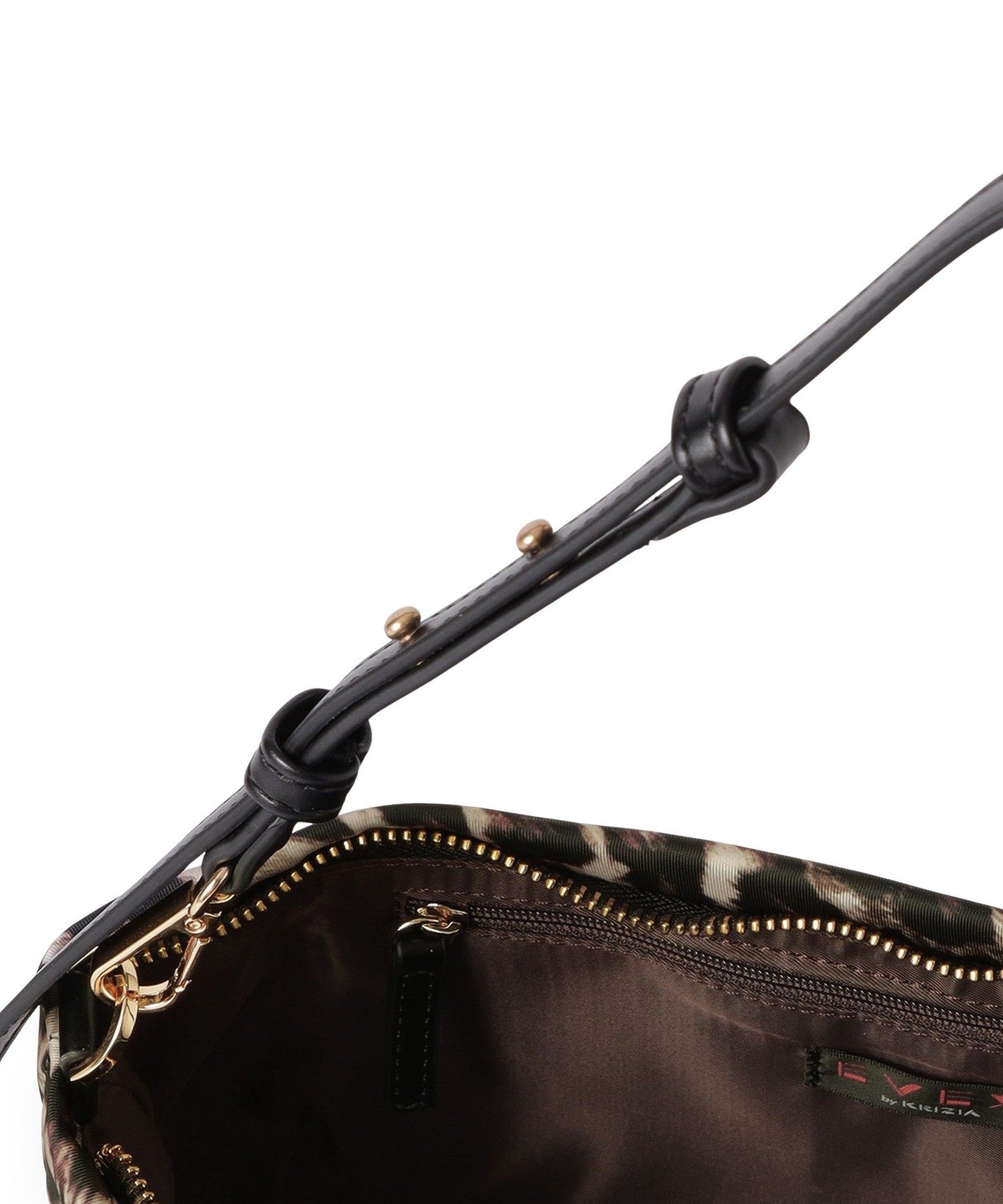 2213-U512262840__M,40,