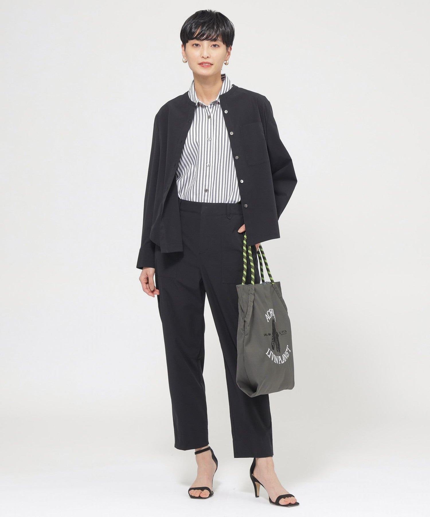 2213-U512553012__I,12,