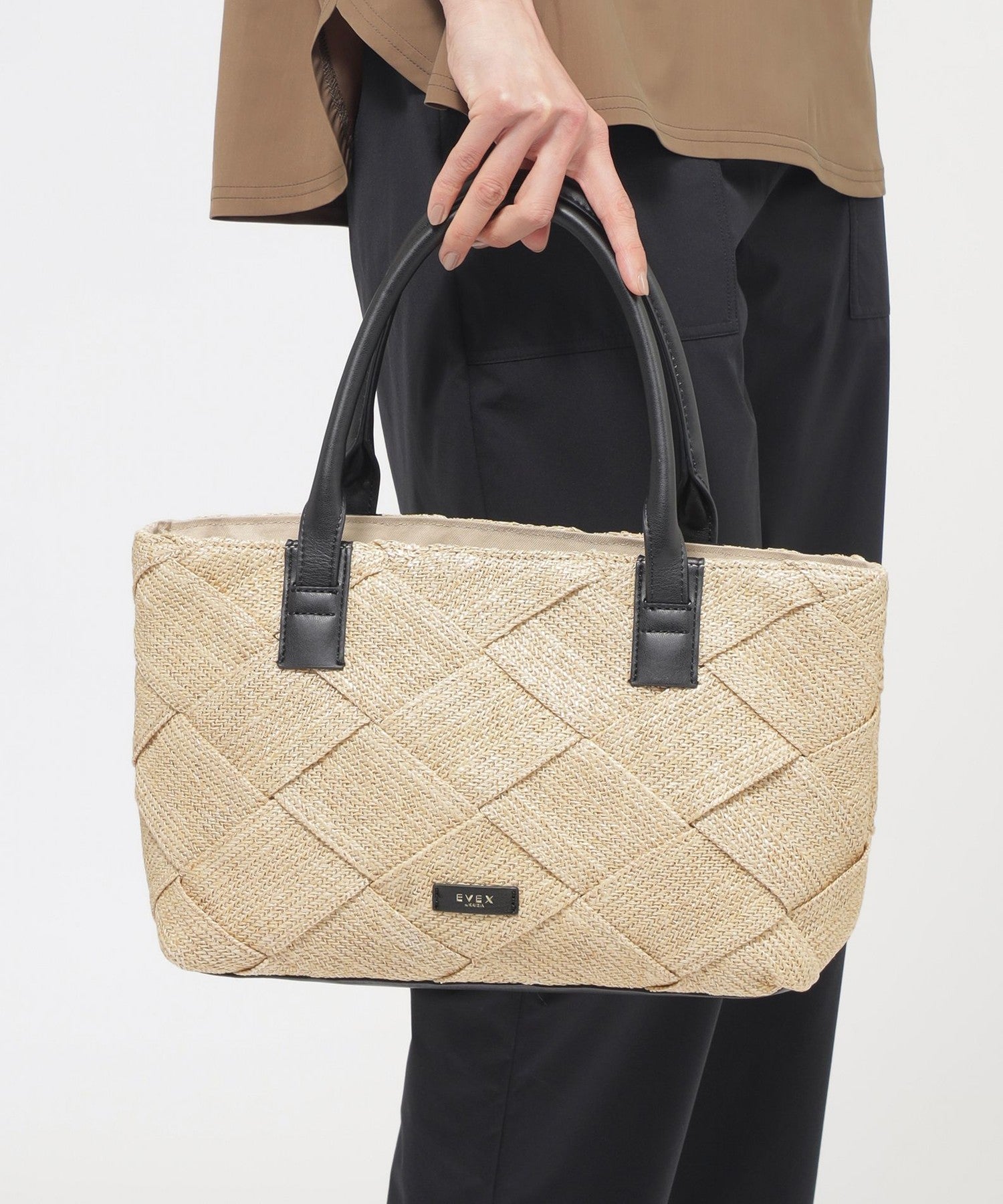 2213-U512653140__I,40,