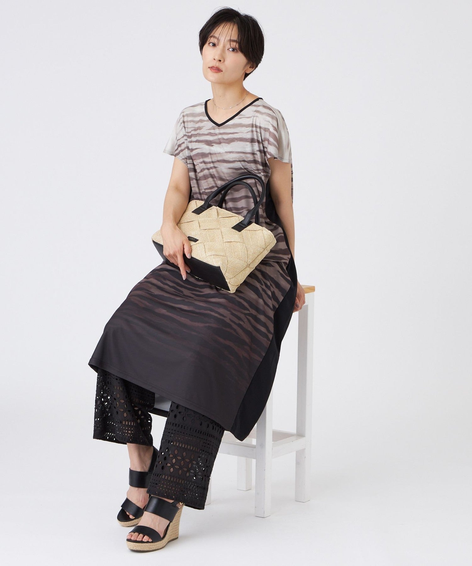 2213-U512653140__L,40,