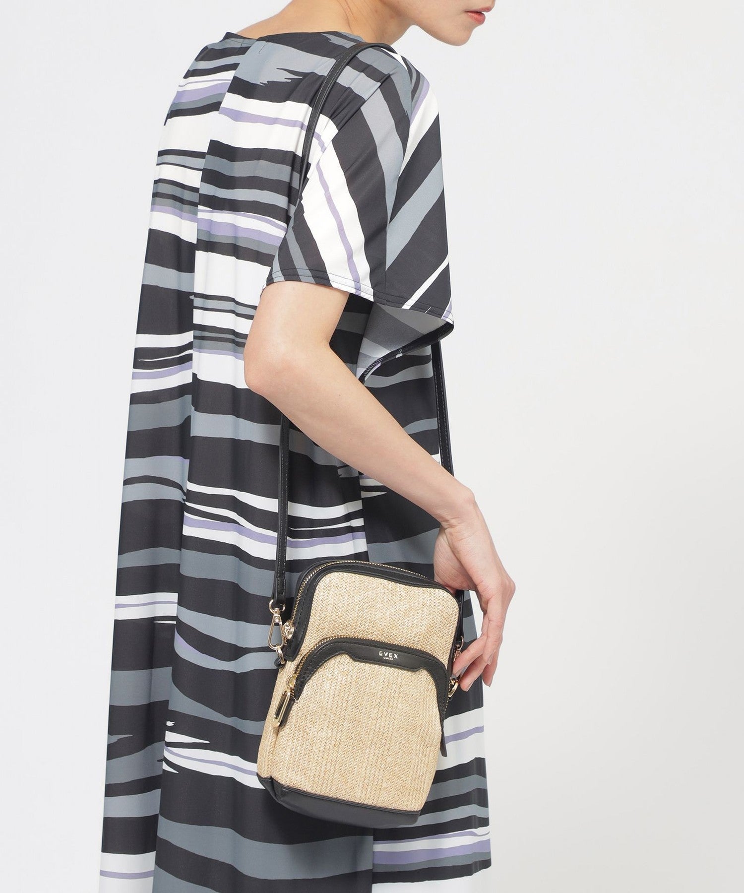 2213-U512753140__I,40,