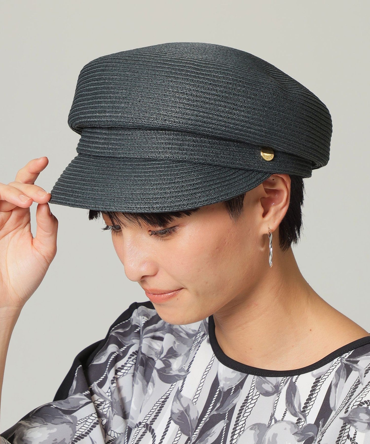 2213-U552910909__B,09,