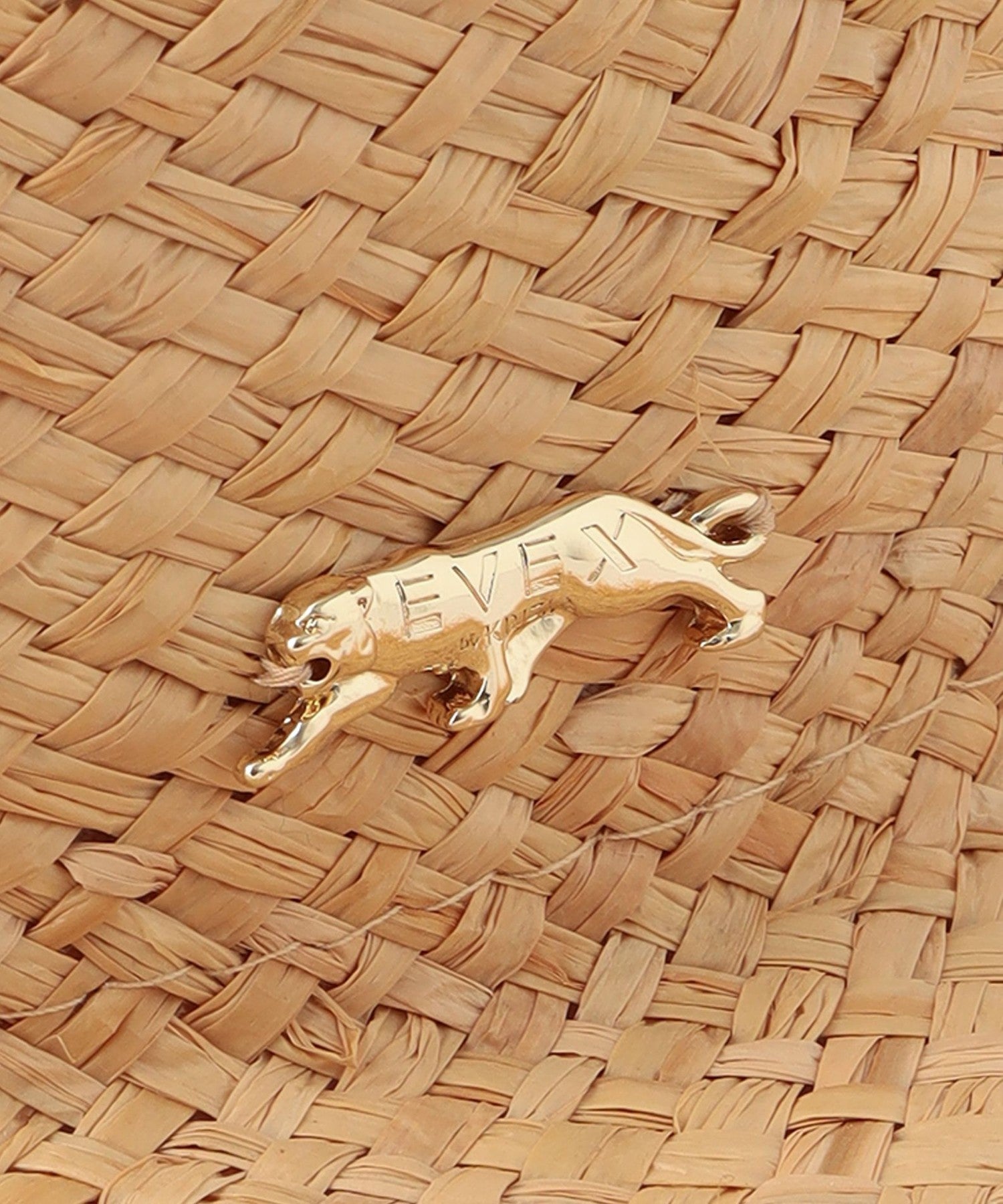 2213-U552930140__M,40,