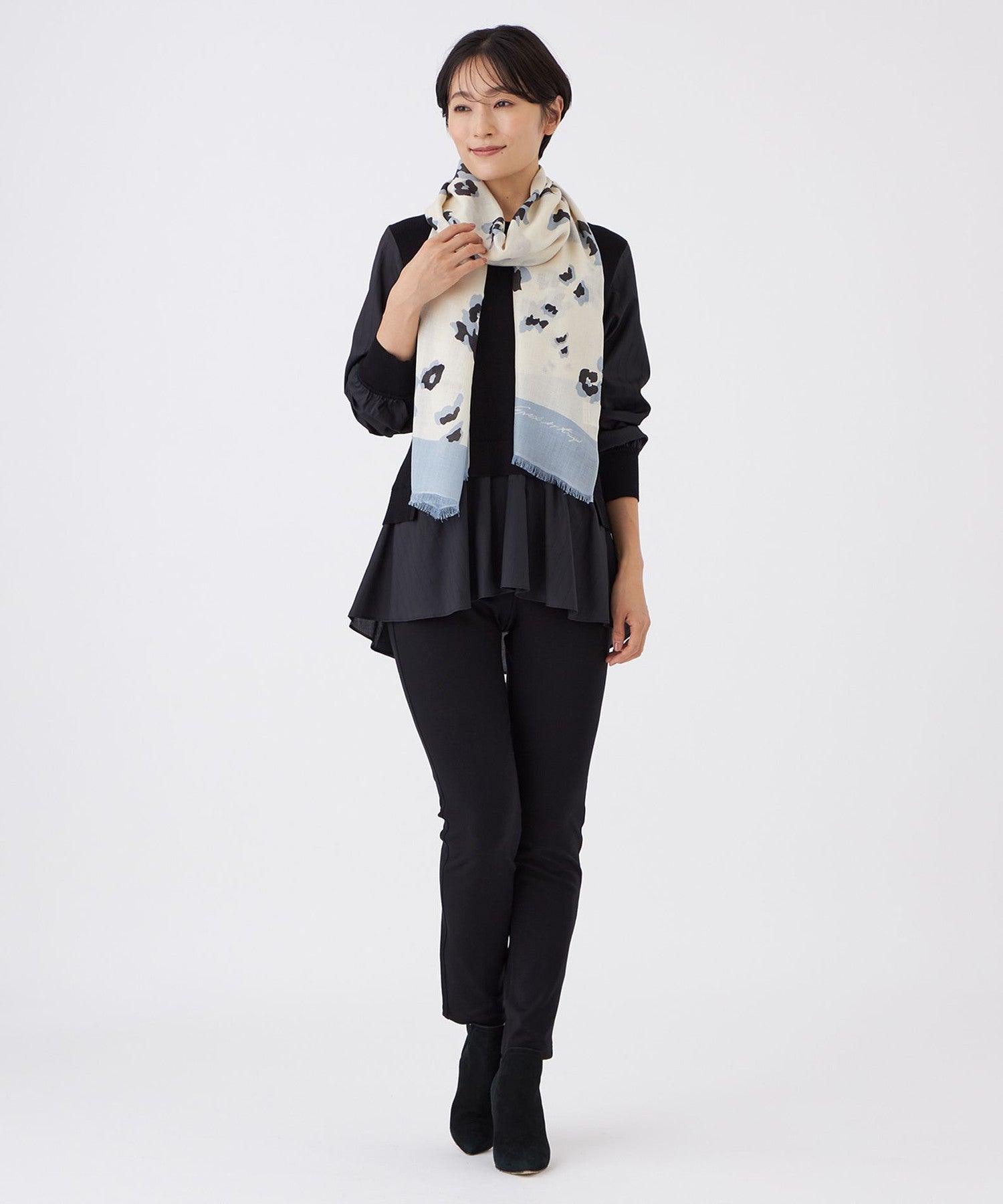 2213-U575167103__H,03,