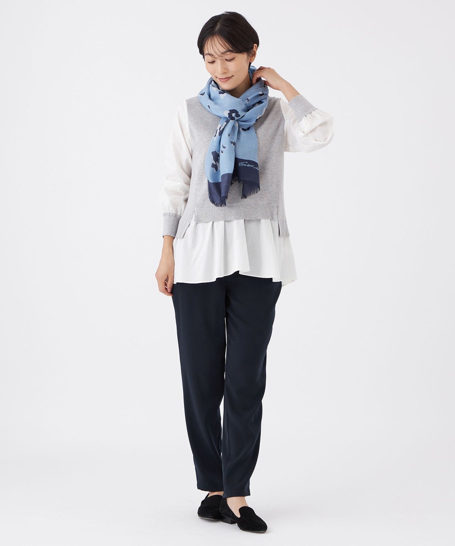 2213-U575167103__I,03,