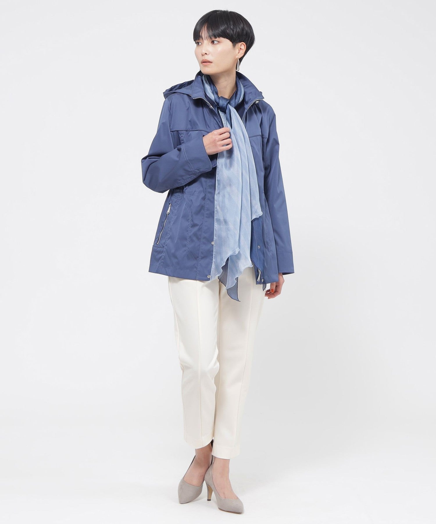 2213-U575237224__H,24,