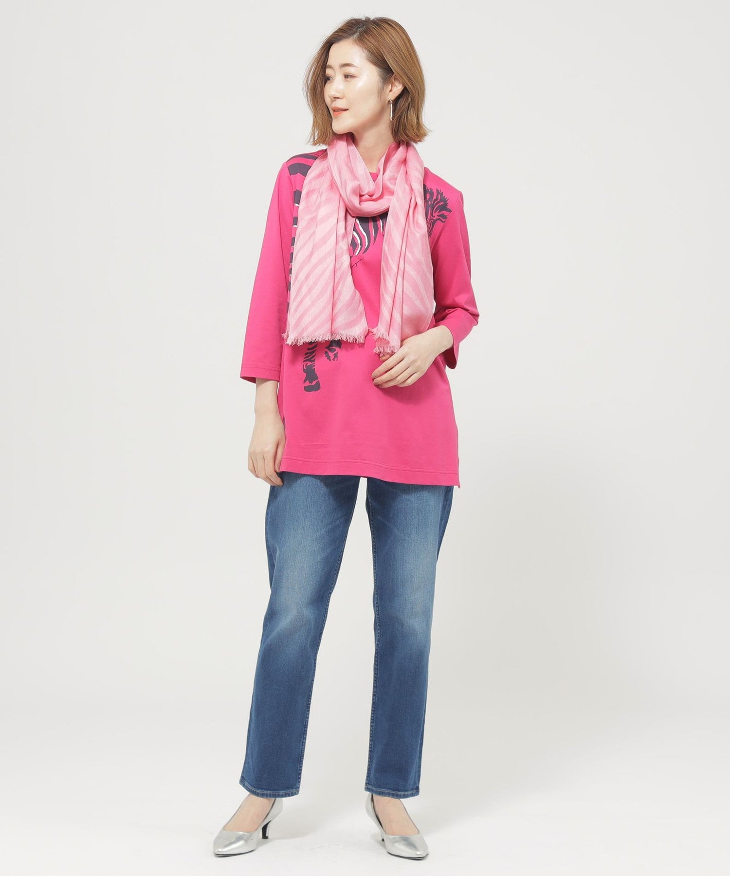 2213-U575257214__H,14,