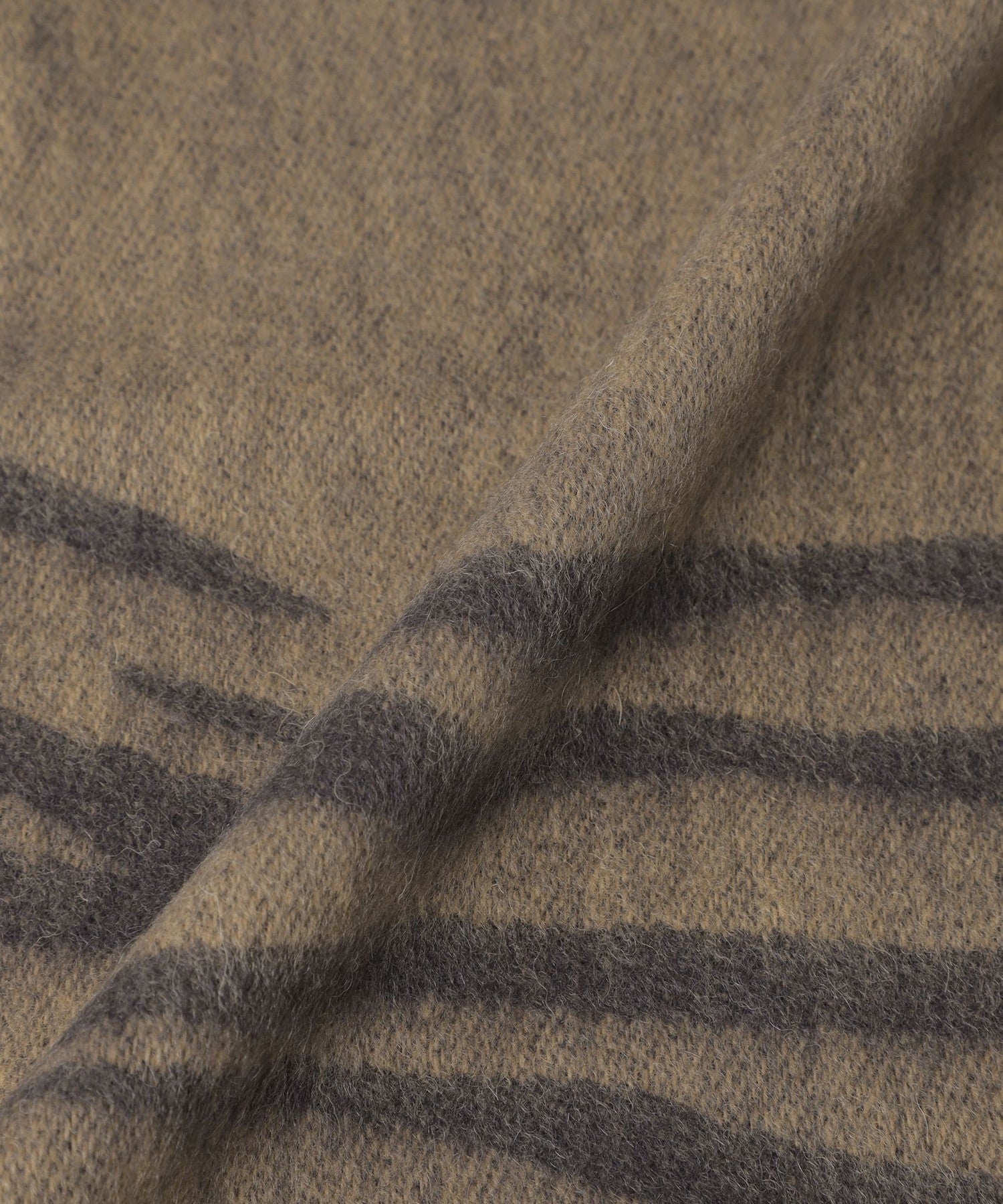 2213-U575267250__B,50,