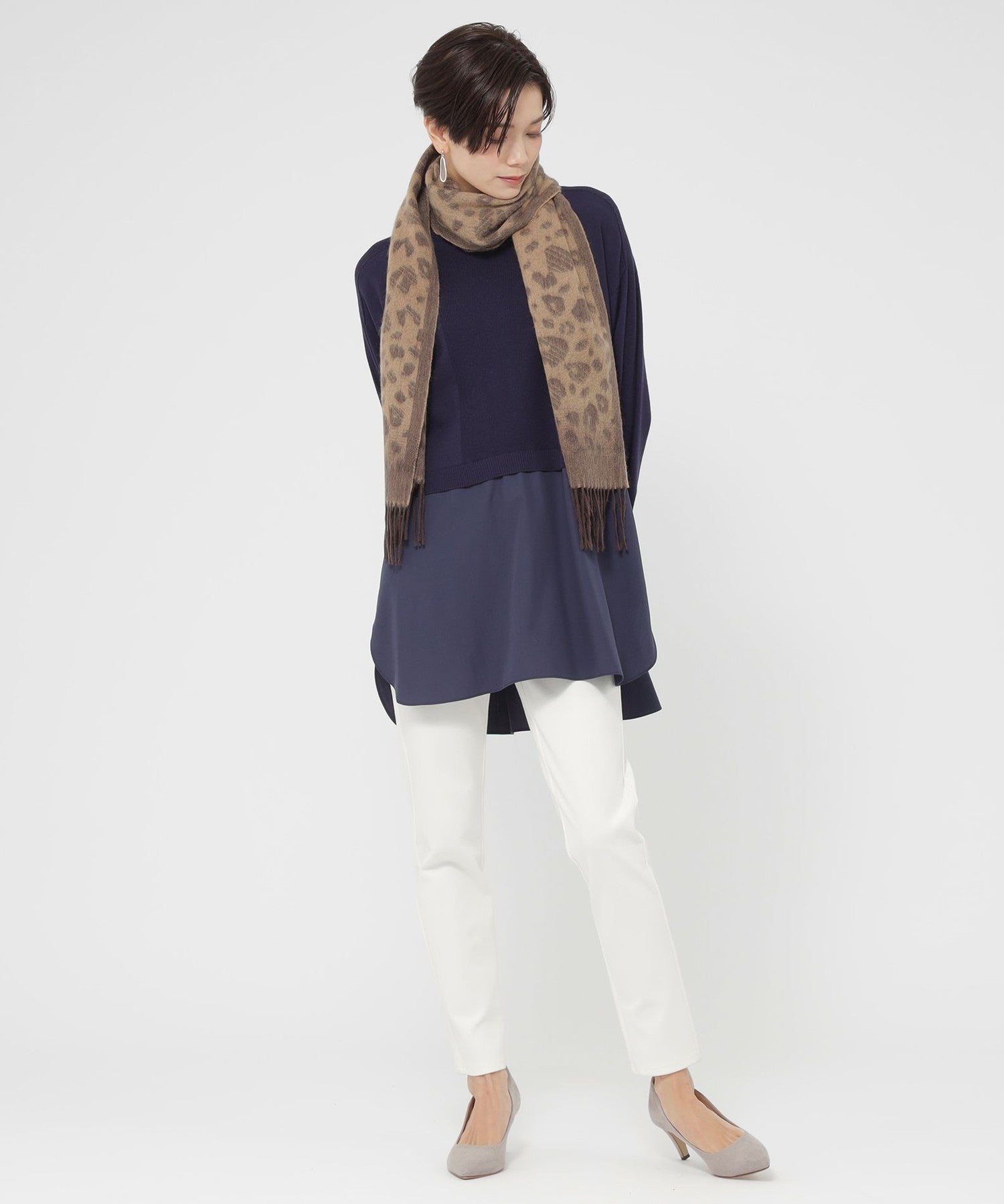 2213-U575427407__B,07,