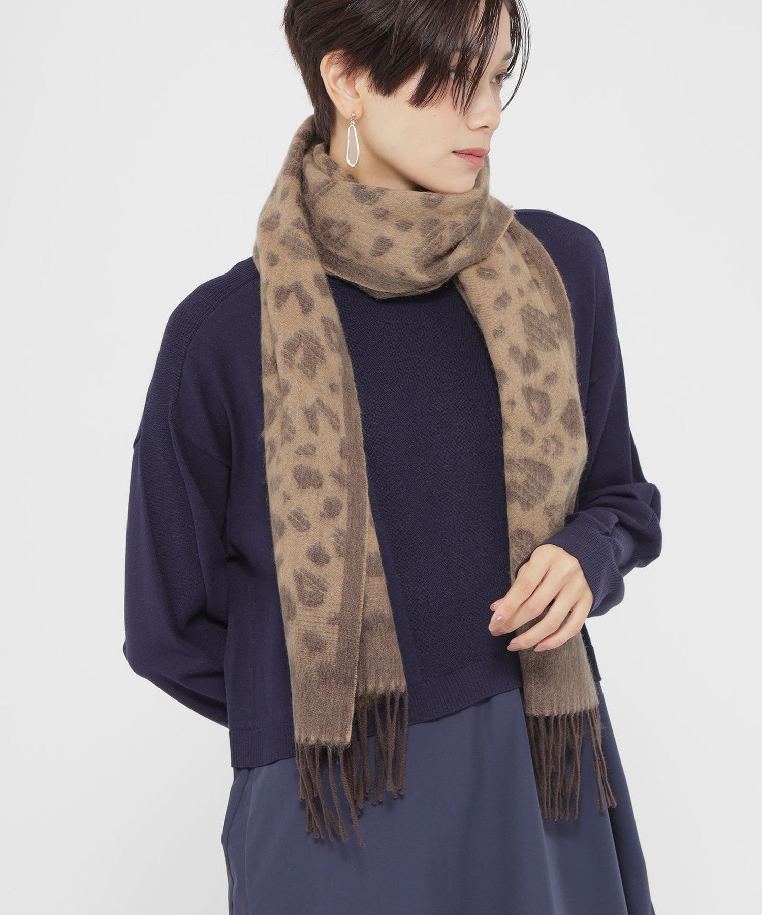 2213-U575427450__,50,