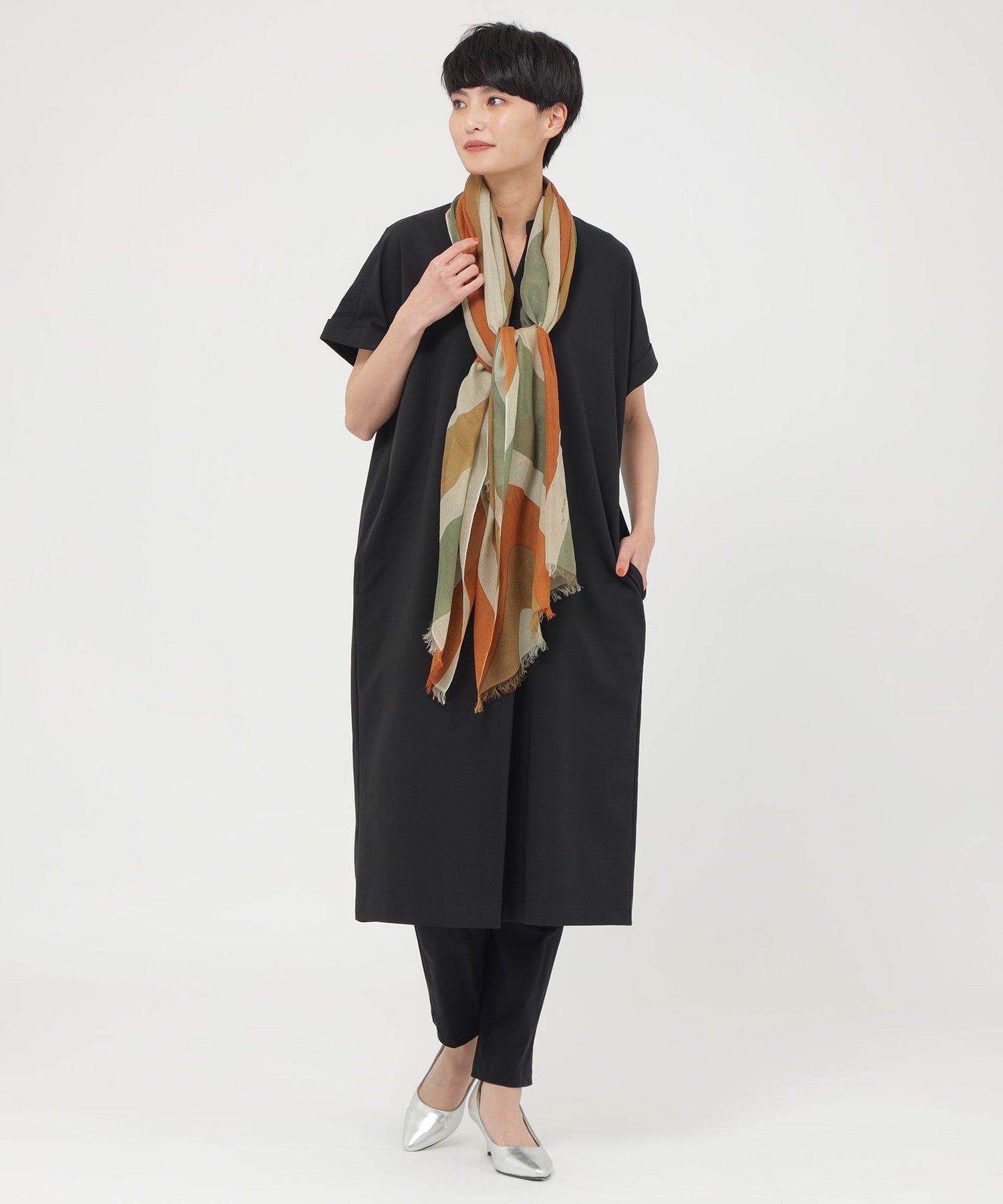 2213-U575437480__I,80,