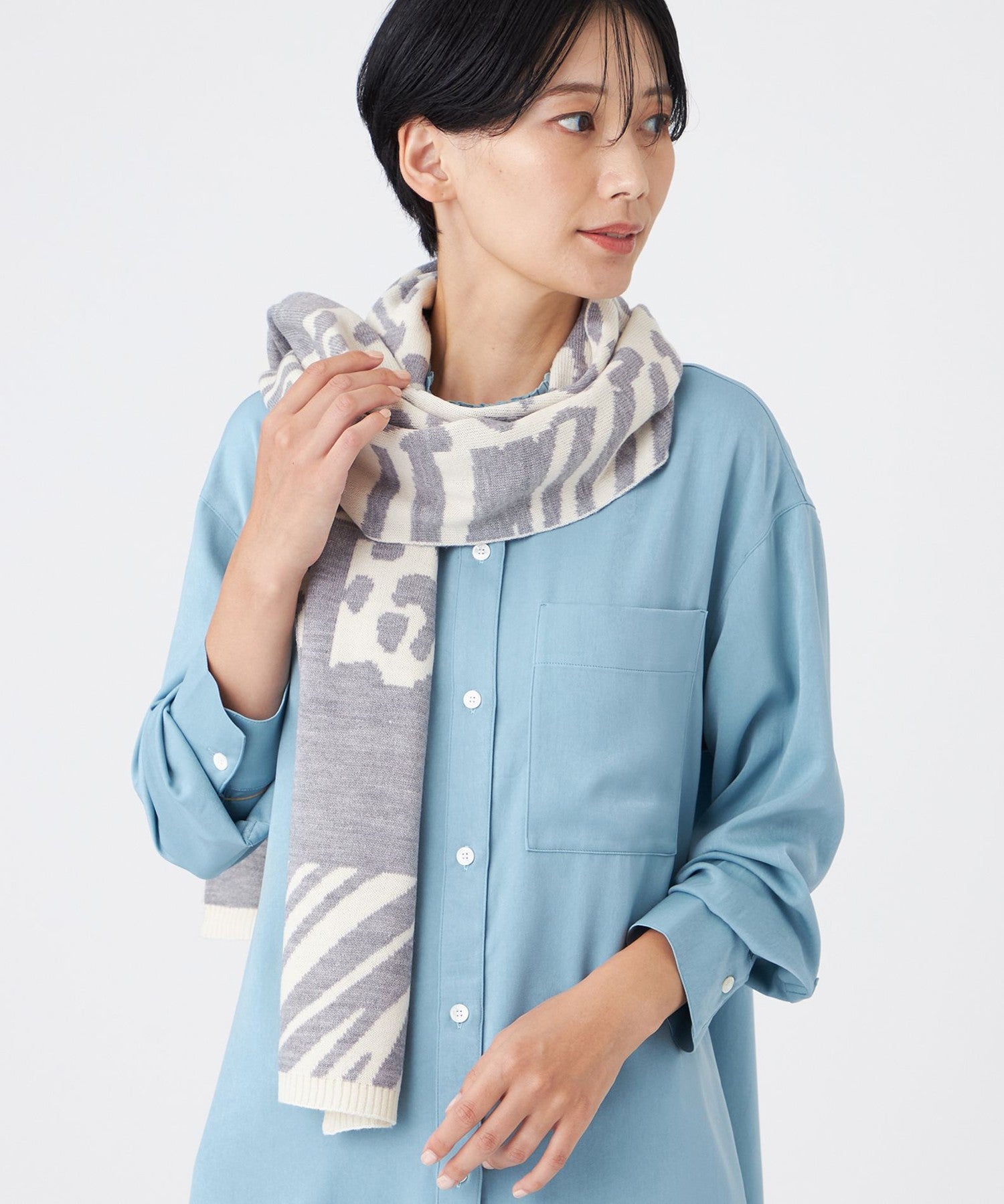 2213-U575467403__,03,