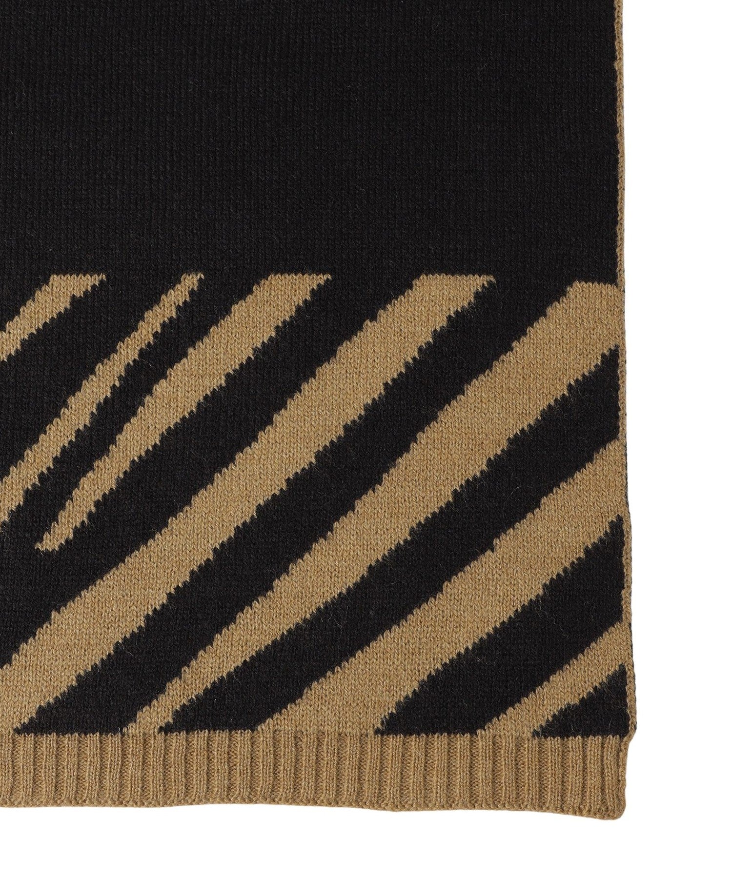 2213-U575467450__L,50,