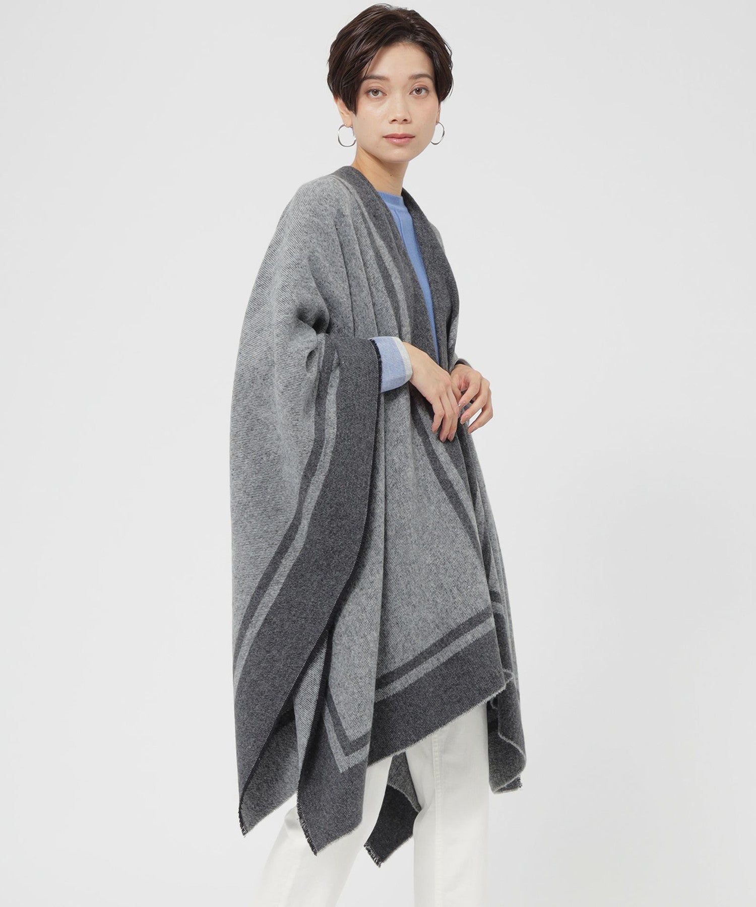 2213-U575627607__,07,