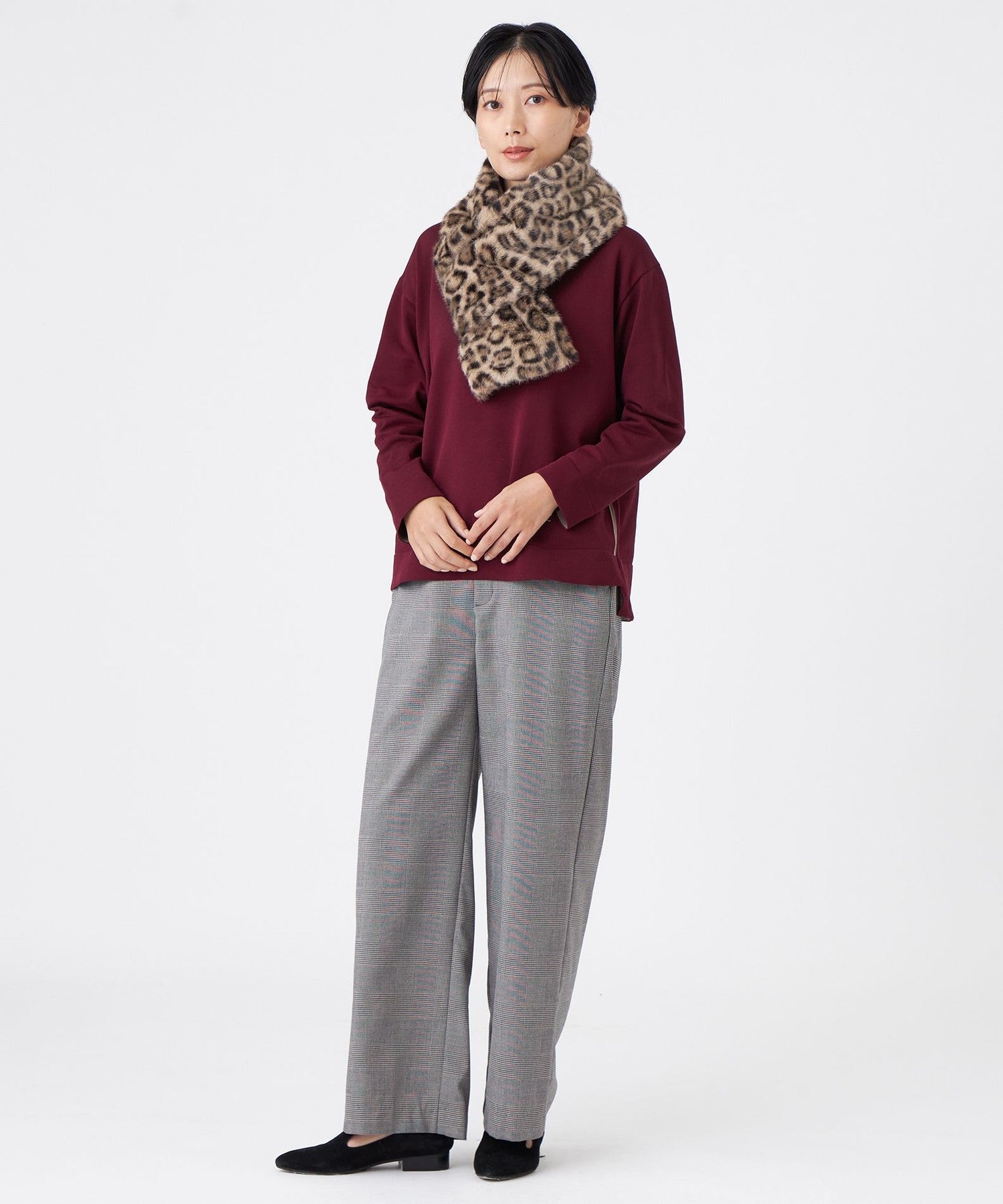 2213-U575667640__I,40,