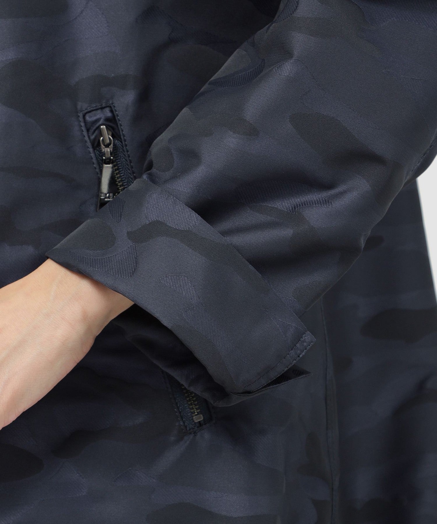 2213-U5A0347629__N,29,