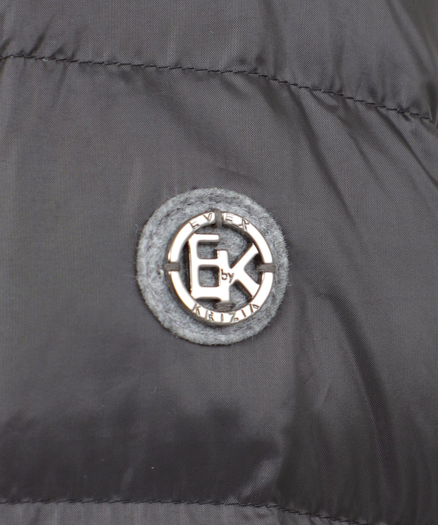 2213-U5A1448009__R,09,