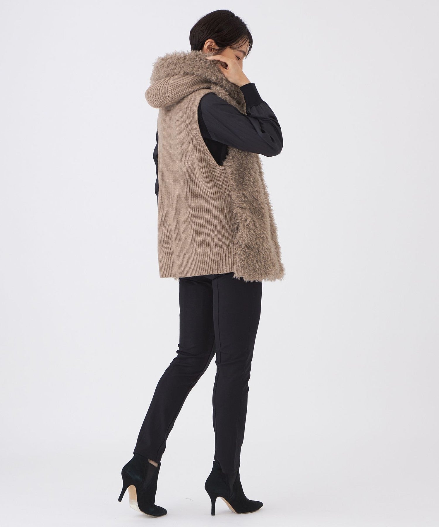 2213-U5G0964240__I,40,