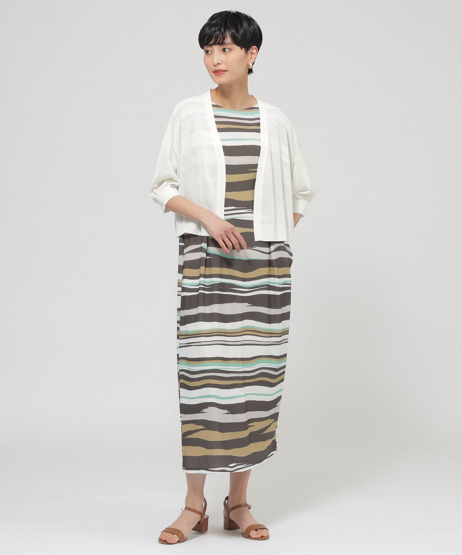 2213-U5N1055402__H,02,