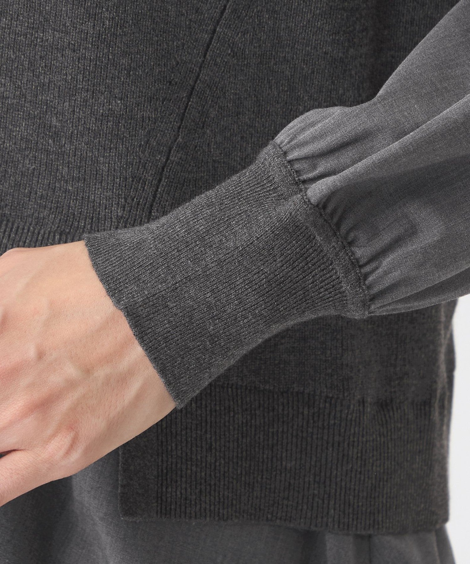 2213-U5N1060108__M,08,