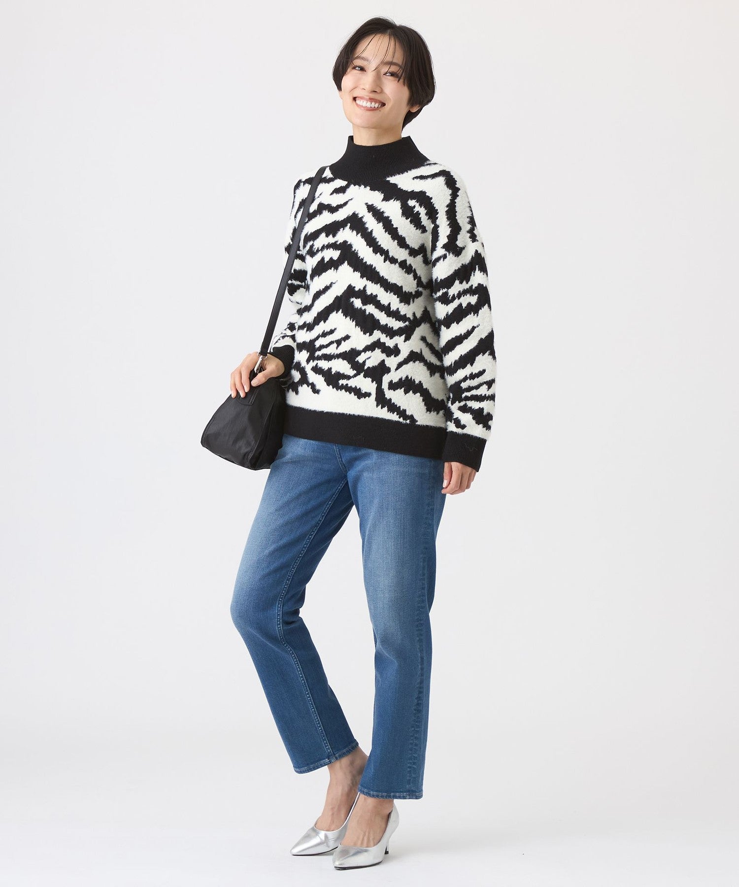 2213-U5N2068409__H,09,