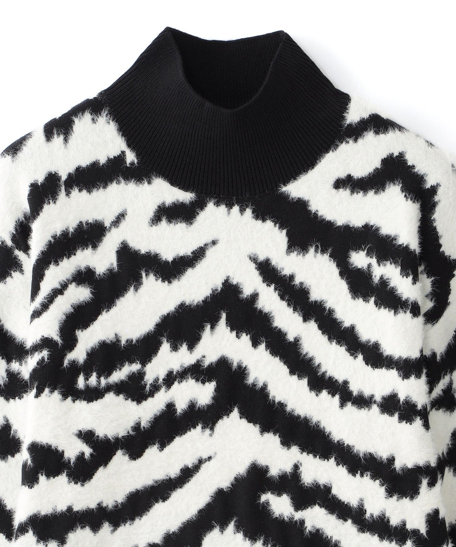 2213-U5N2068409__J,09,