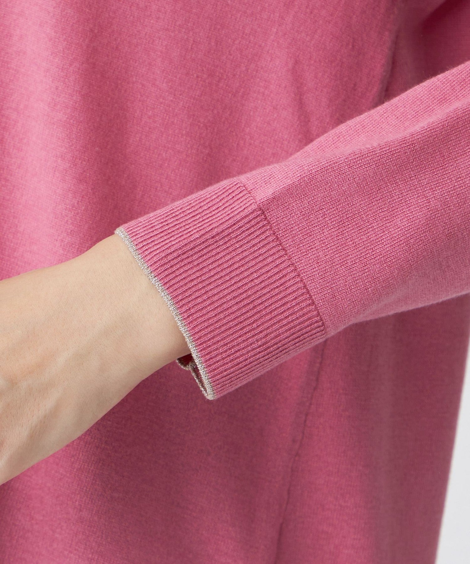 2213-U5N2469414__O,14,